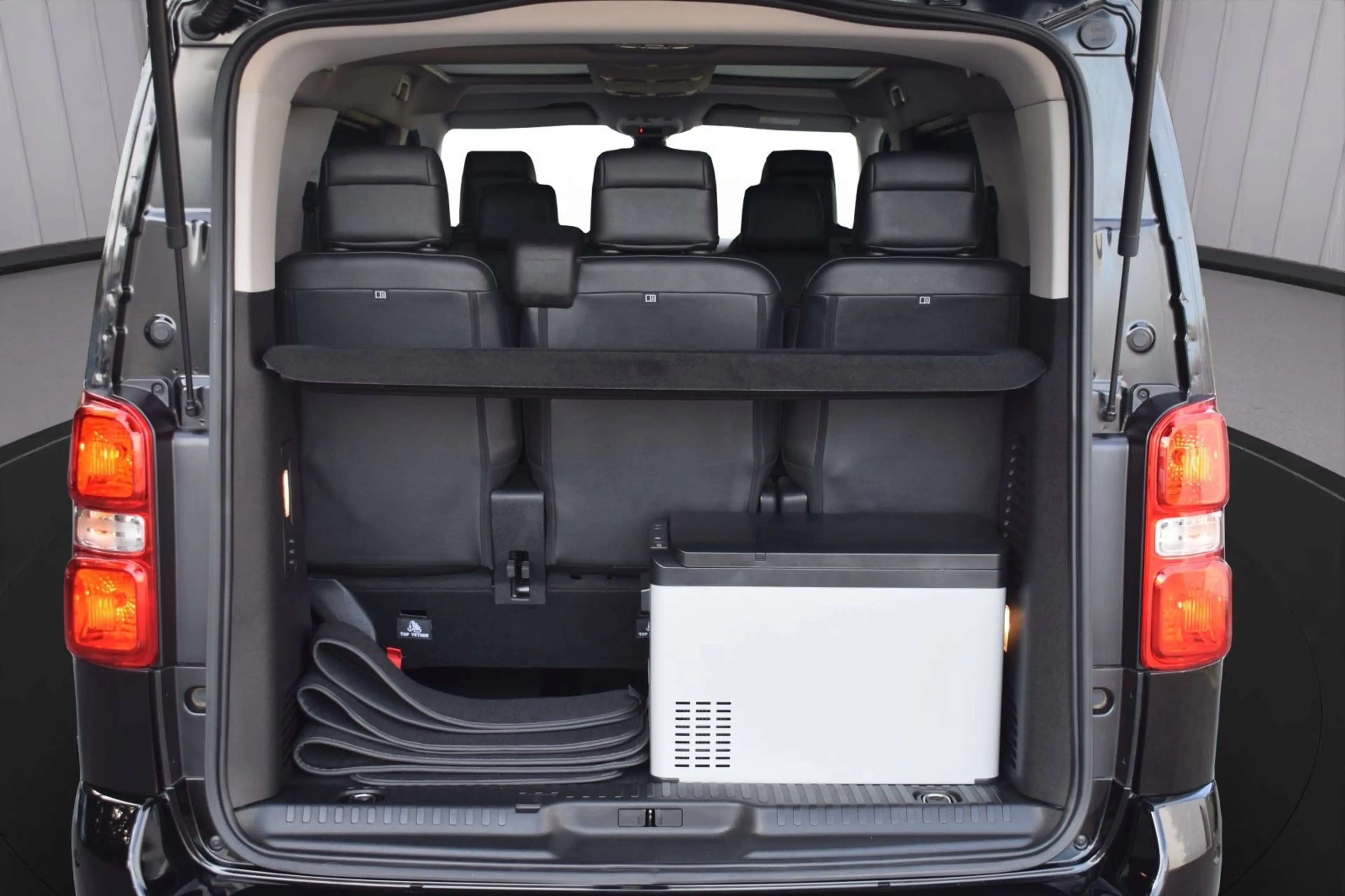Peugeot Traveller TRAVELLER BUSNIESS VIP L2/PANO/KAMERA/BLIS/AHK — photo 5