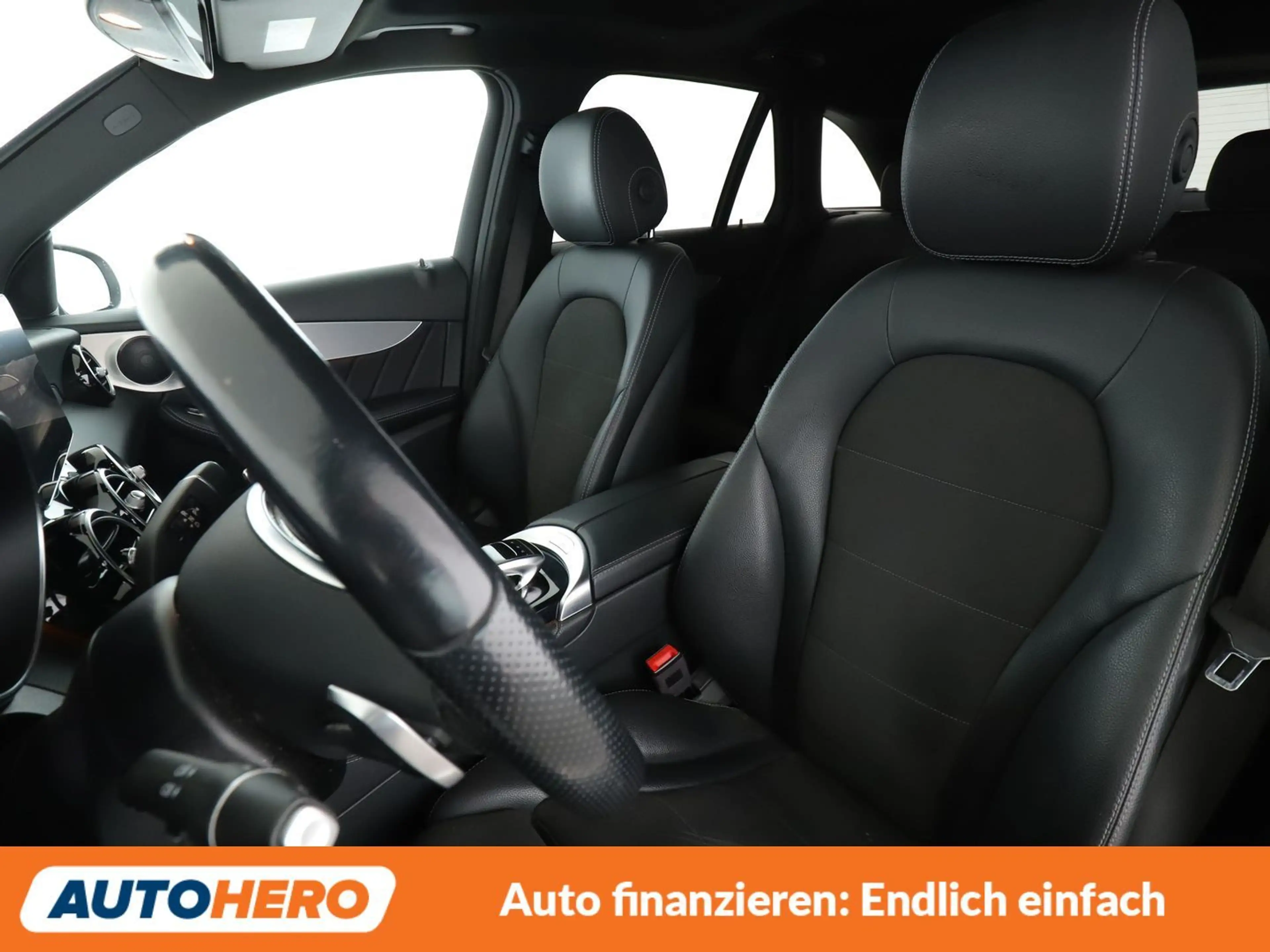 Mercedes-Benz GLC 350 GLC 350e 4Matic AMG Line Aut.*NAVI*LED*TEMPO*CAM* — photo 10