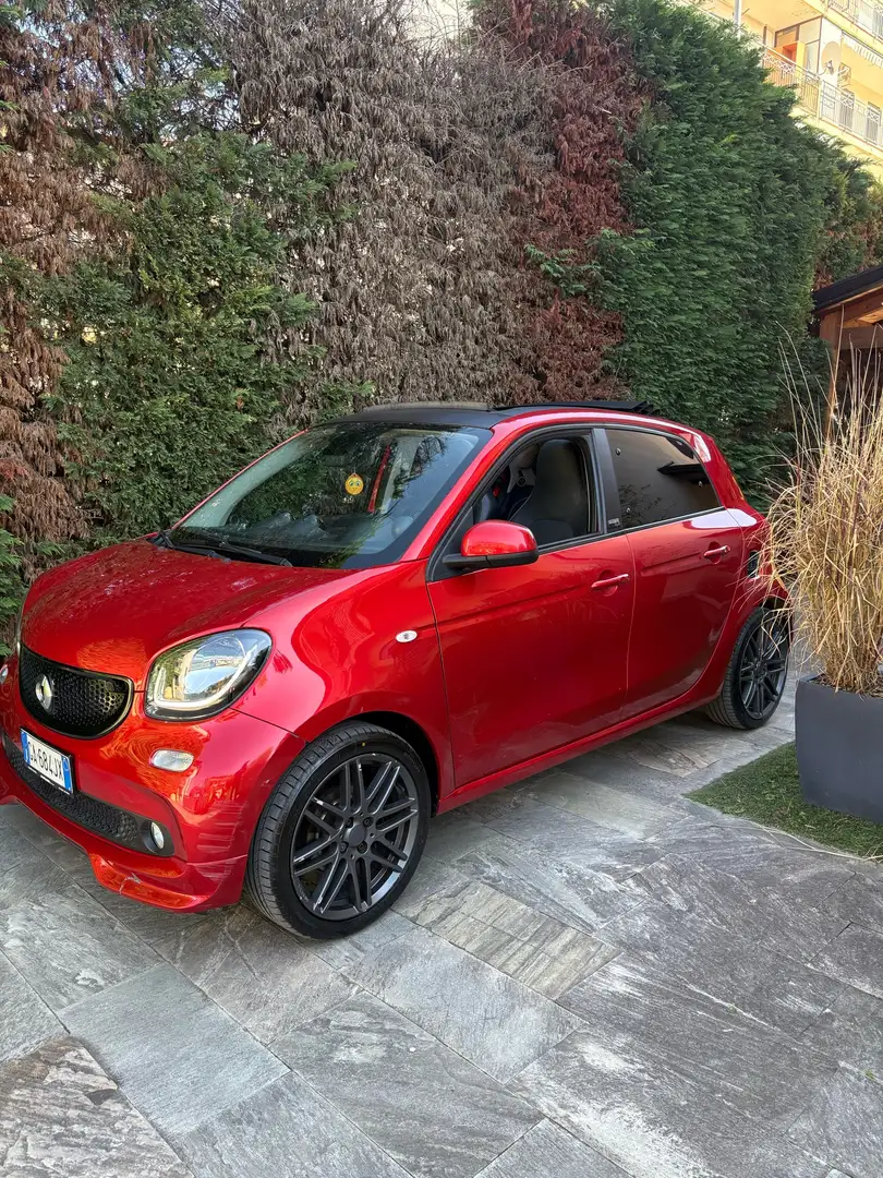 smart forFour brabus style, cabrio. Roşu - 1