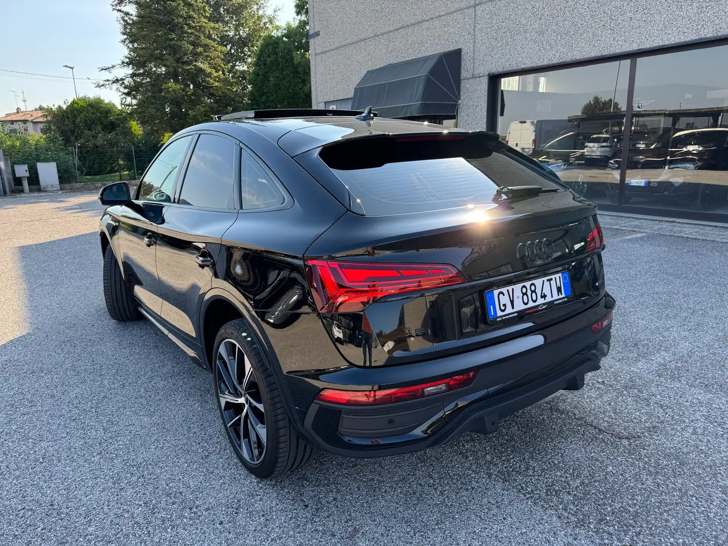 Audi Q5 Sportback Spb 40 2.0 tdi S line Plus quattro s-tr. Nero - 2