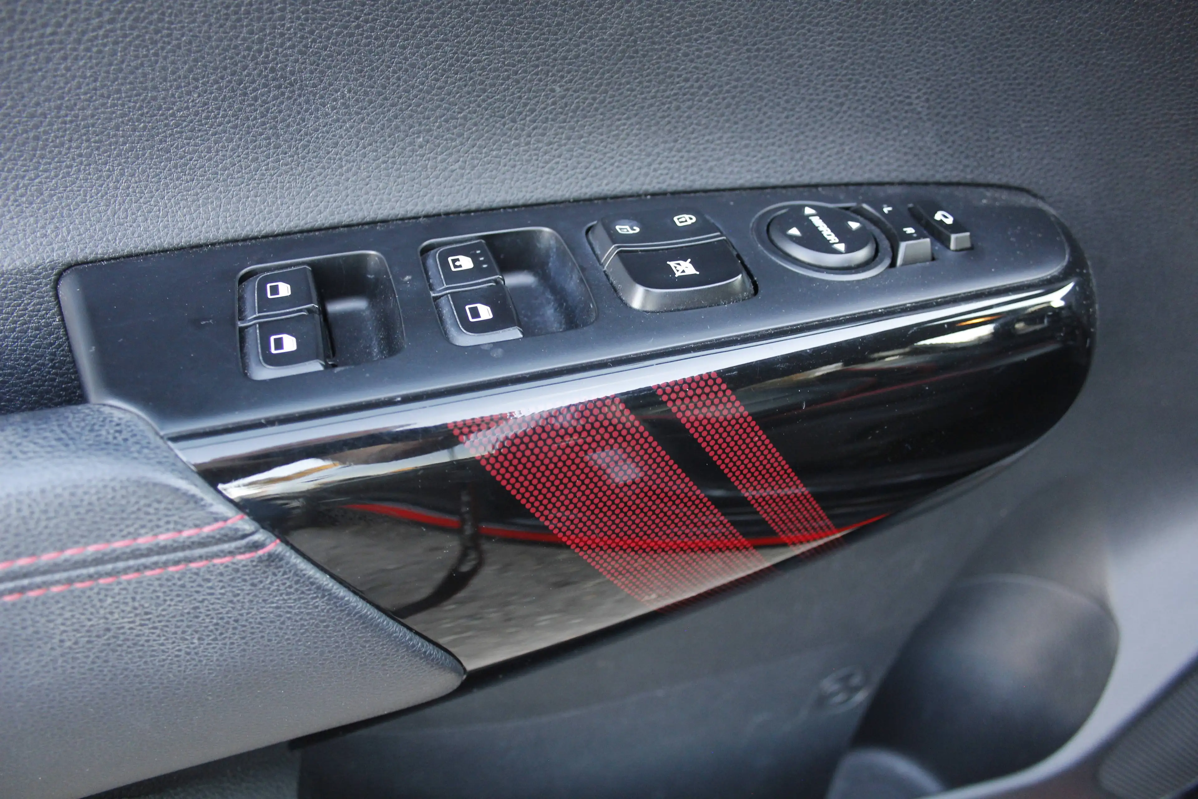 Kia Picanto GT-Line Leder Klimaautomatik Navi Kamera Sitzheizung Beheizbares Lenkrad — photo 14