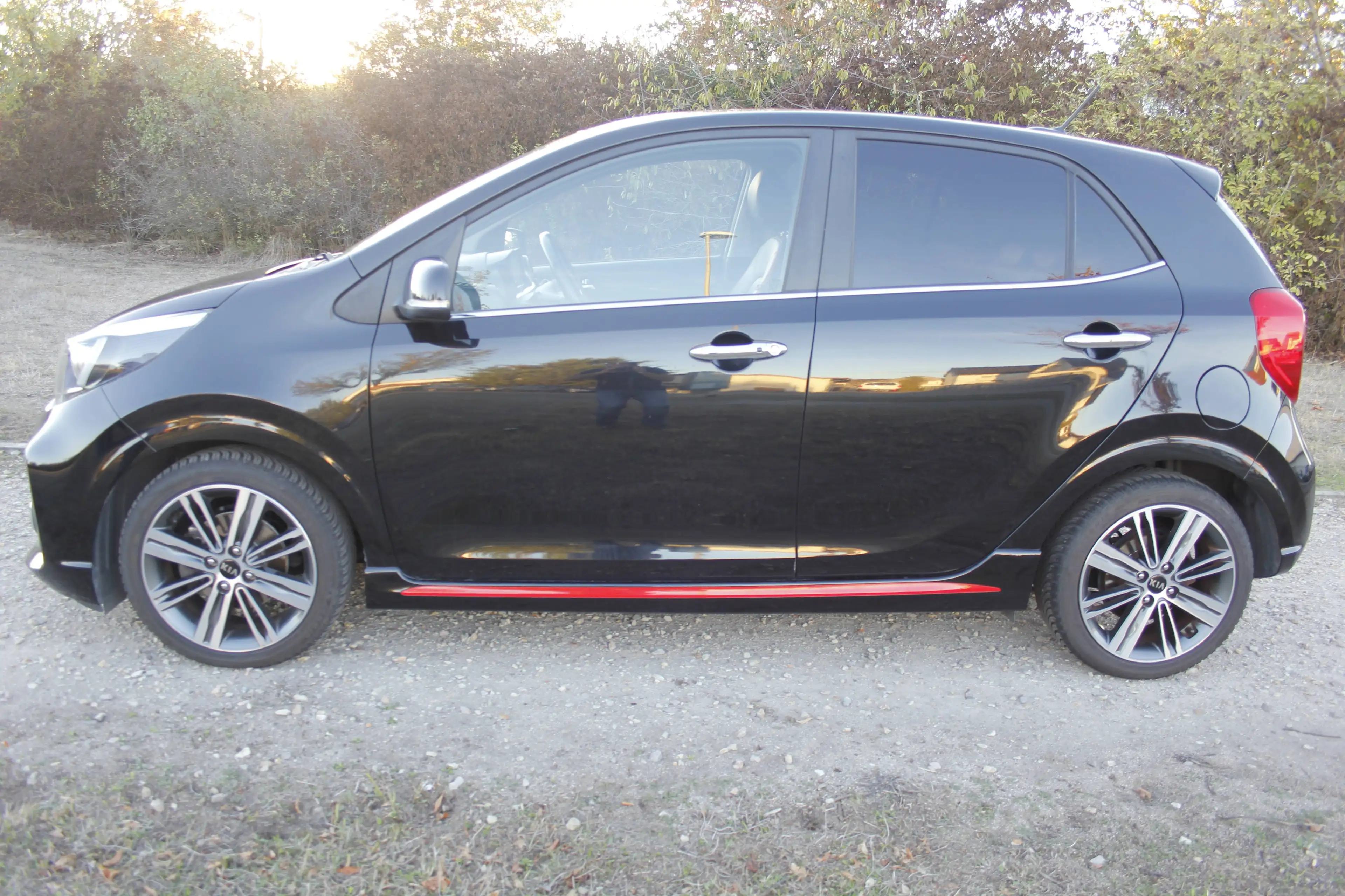 Kia Picanto GT-Line Leder Klimaautomatik Navi Kamera Sitzheizung Beheizbares Lenkrad — photo 4