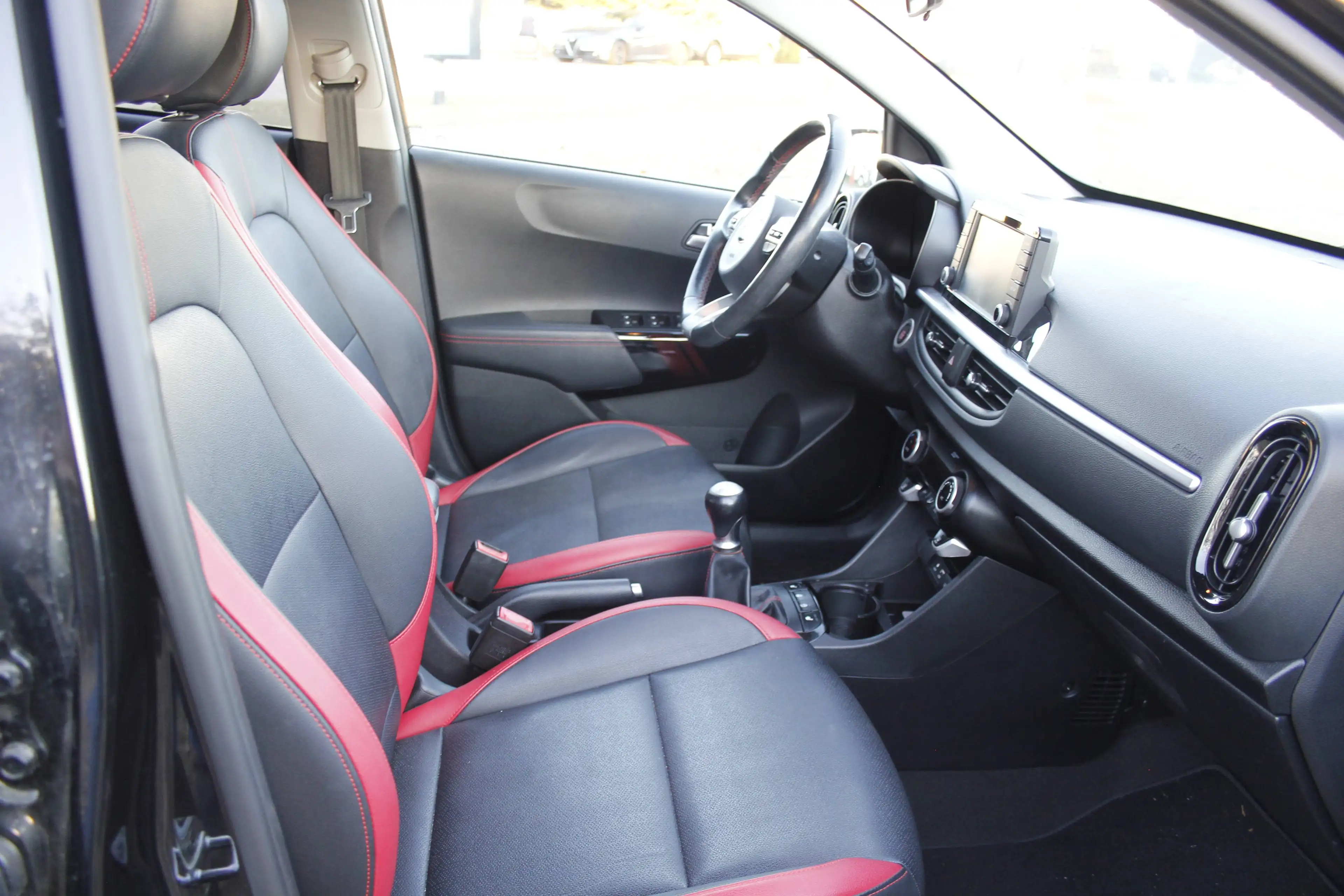Kia Picanto GT-Line Leder Klimaautomatik Navi Kamera Sitzheizung Beheizbares Lenkrad — photo 9