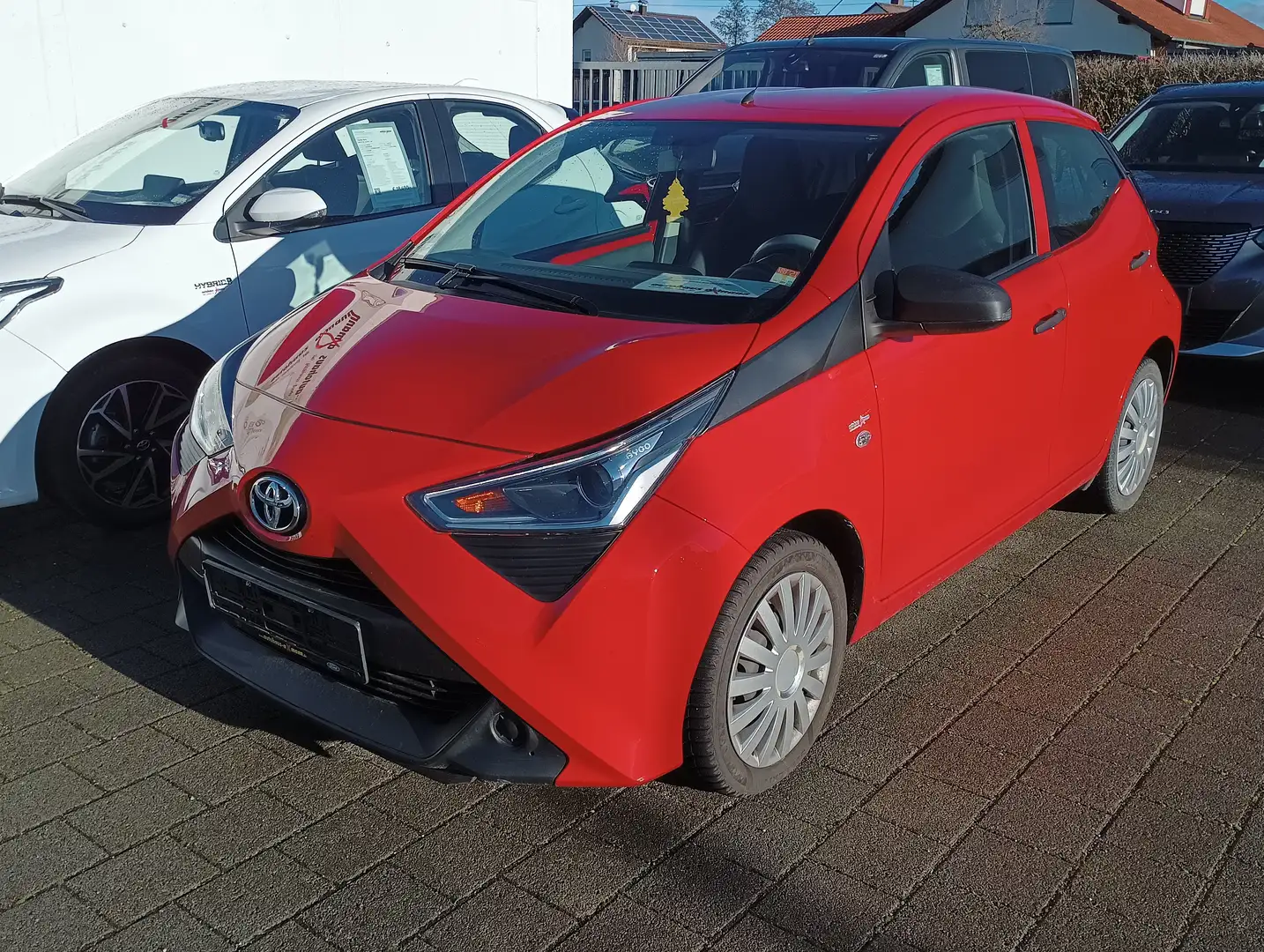 Toyota Aygo x * Radio * unfallfrei Rot - 1