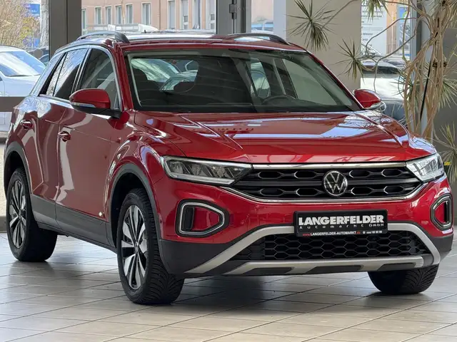 Volkswagen T-Roc main image