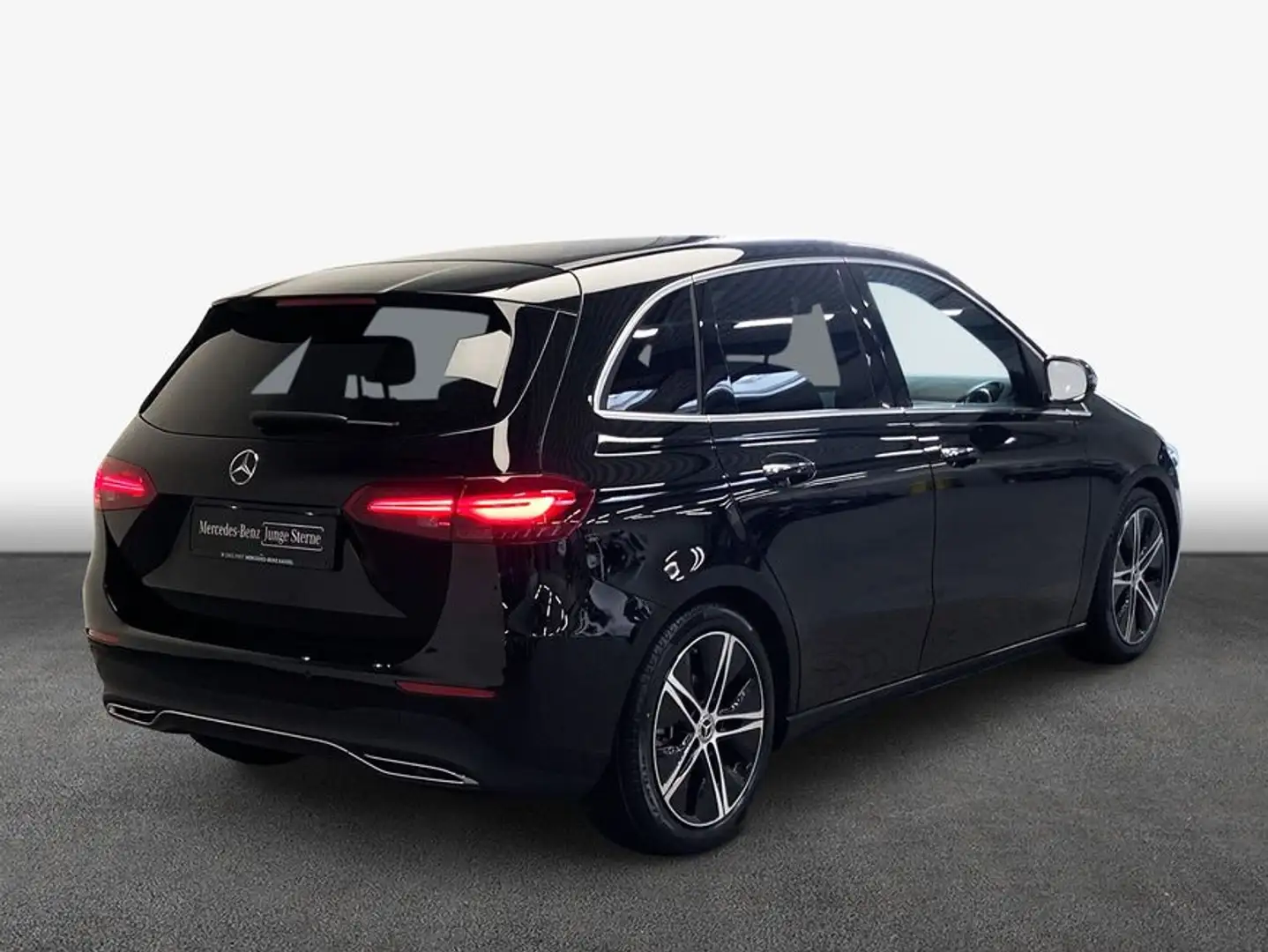 Mercedes-Benz B 180 B-Klasse Schwarz - 2