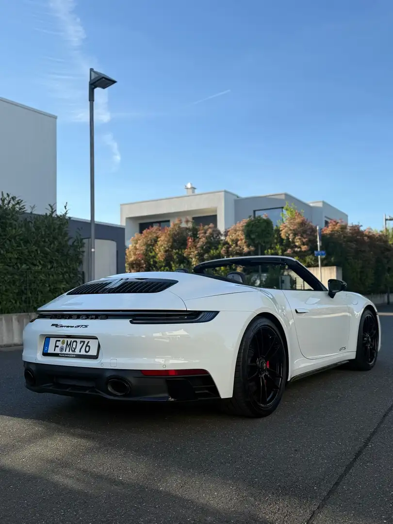 Porsche 992 911 992 Carrera Cabrio GTS VOLLAUSSTATTUNG Weiß - 1
