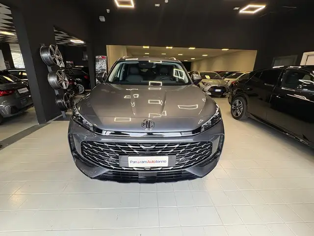 MG HS HS 1.5 Luxury auto