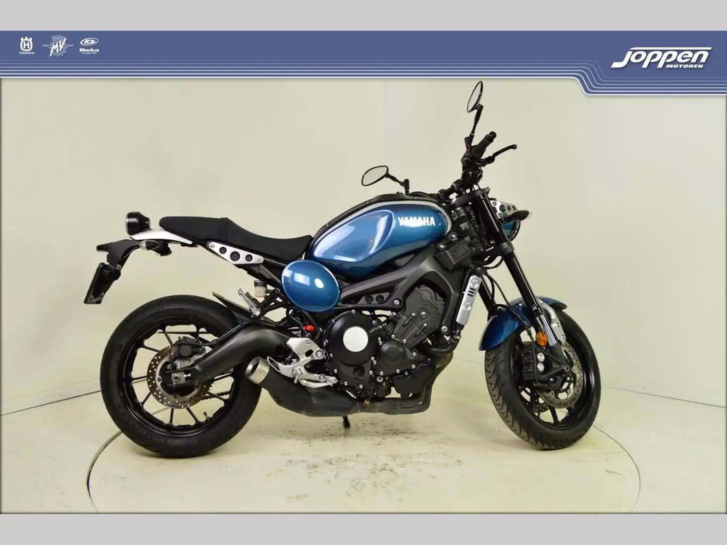 Yamaha XSR 900 Albastru - 1