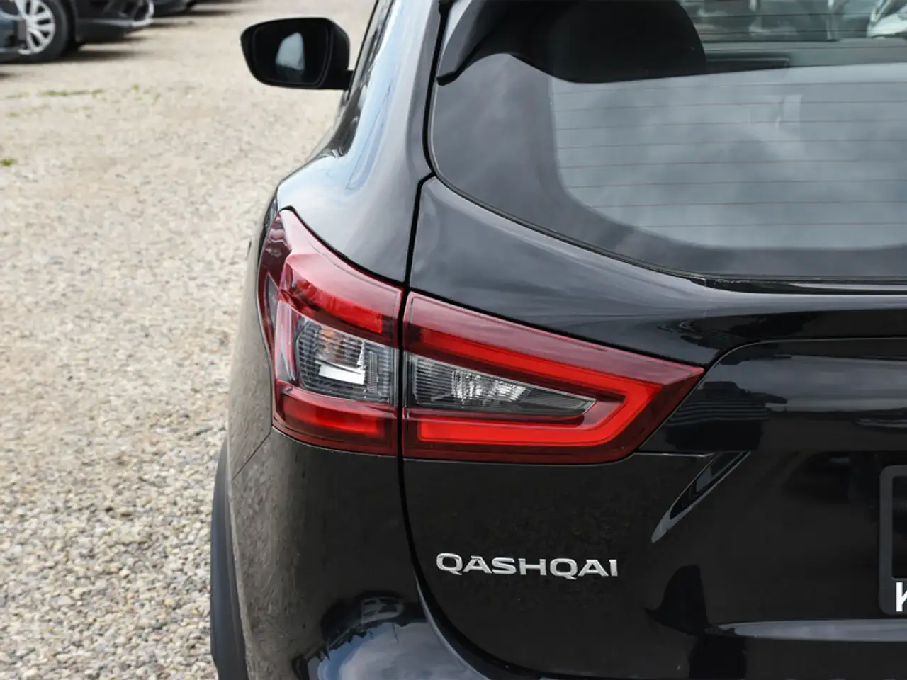 Nissan Qashqai снимка Nissan Qashqai
