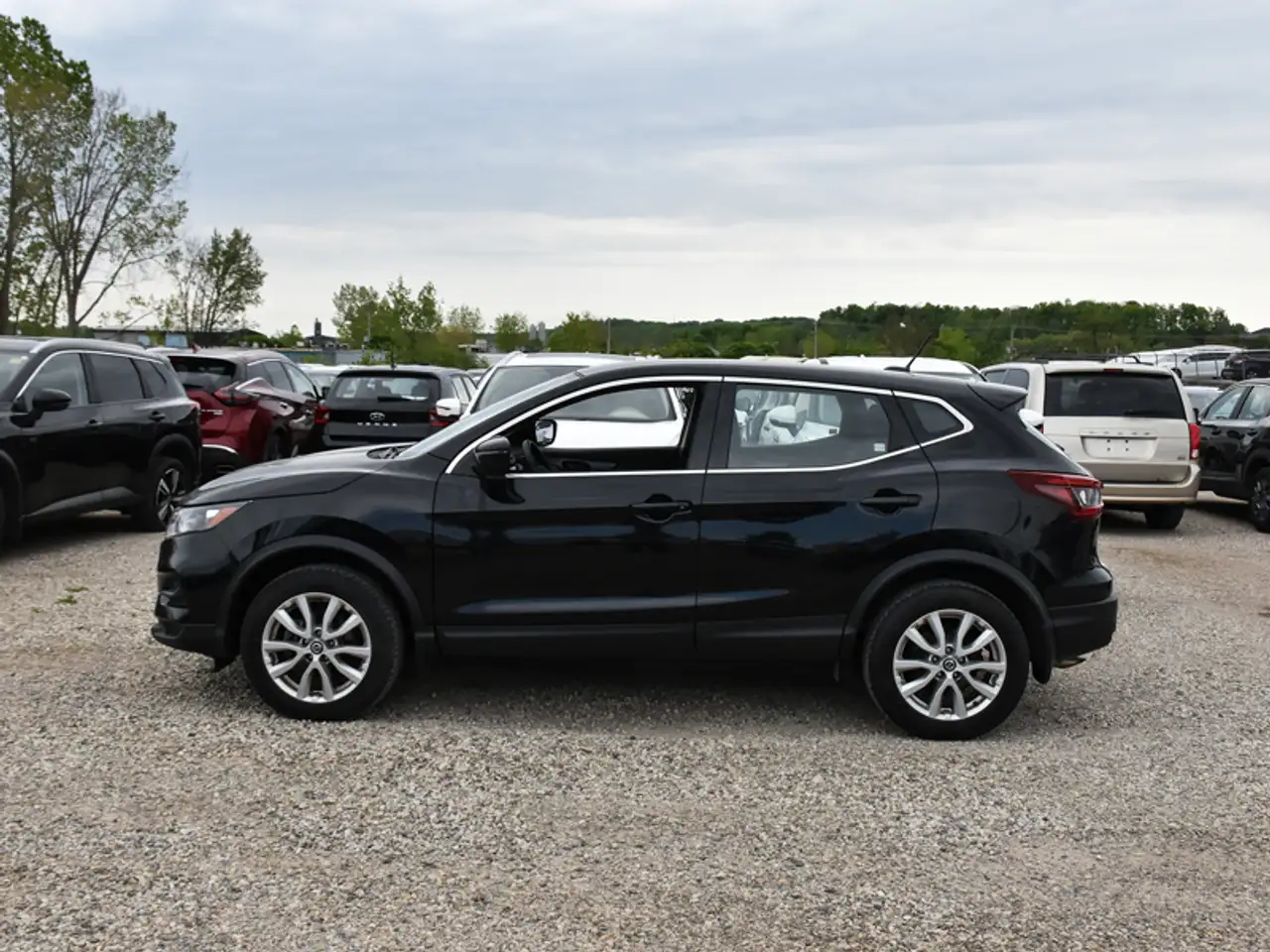 Nissan Qashqai снимка Nissan Qashqai