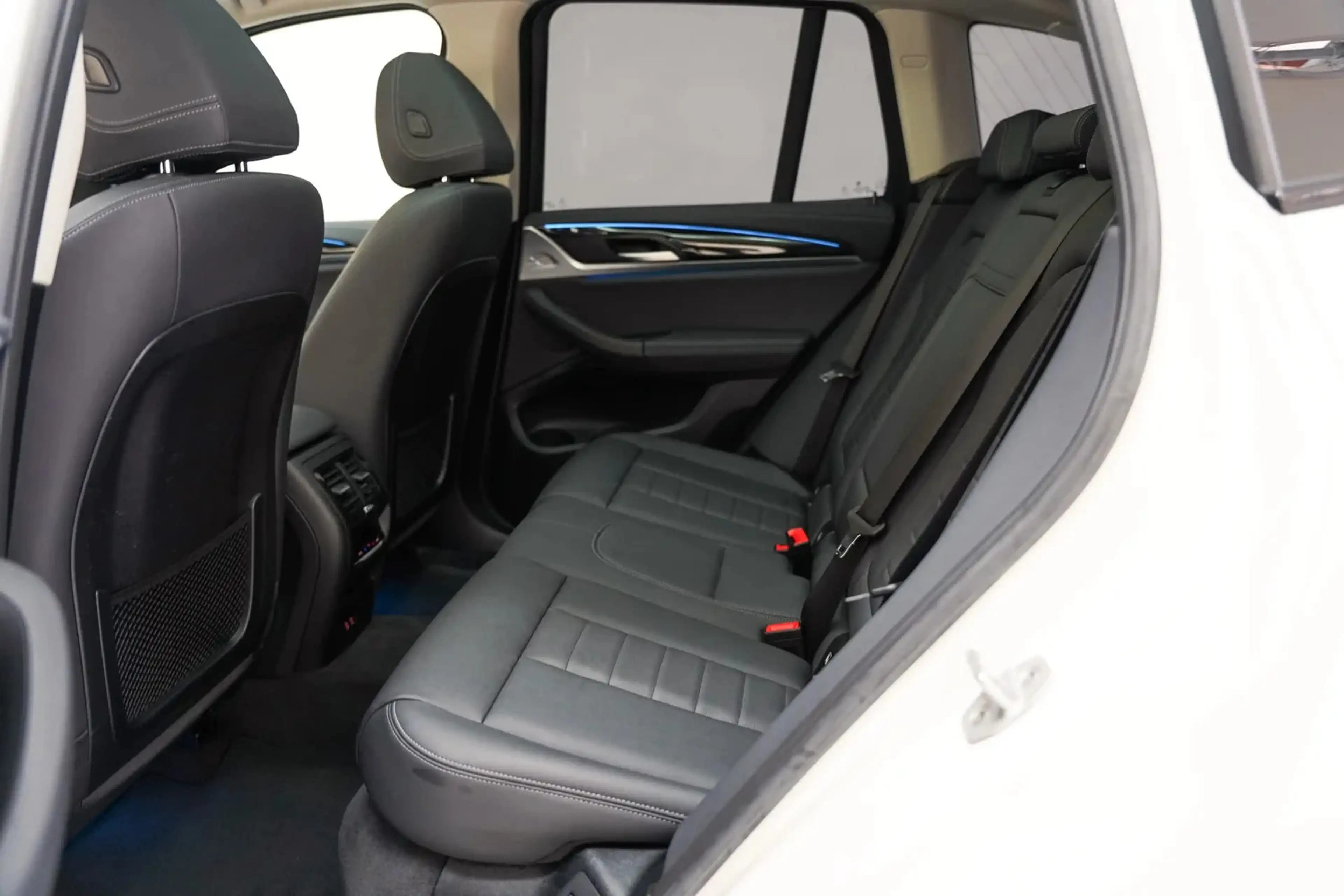 BMW iX3 Executive 80 kWh 3 fase [ Panorama Navi Apple / An — photo 15