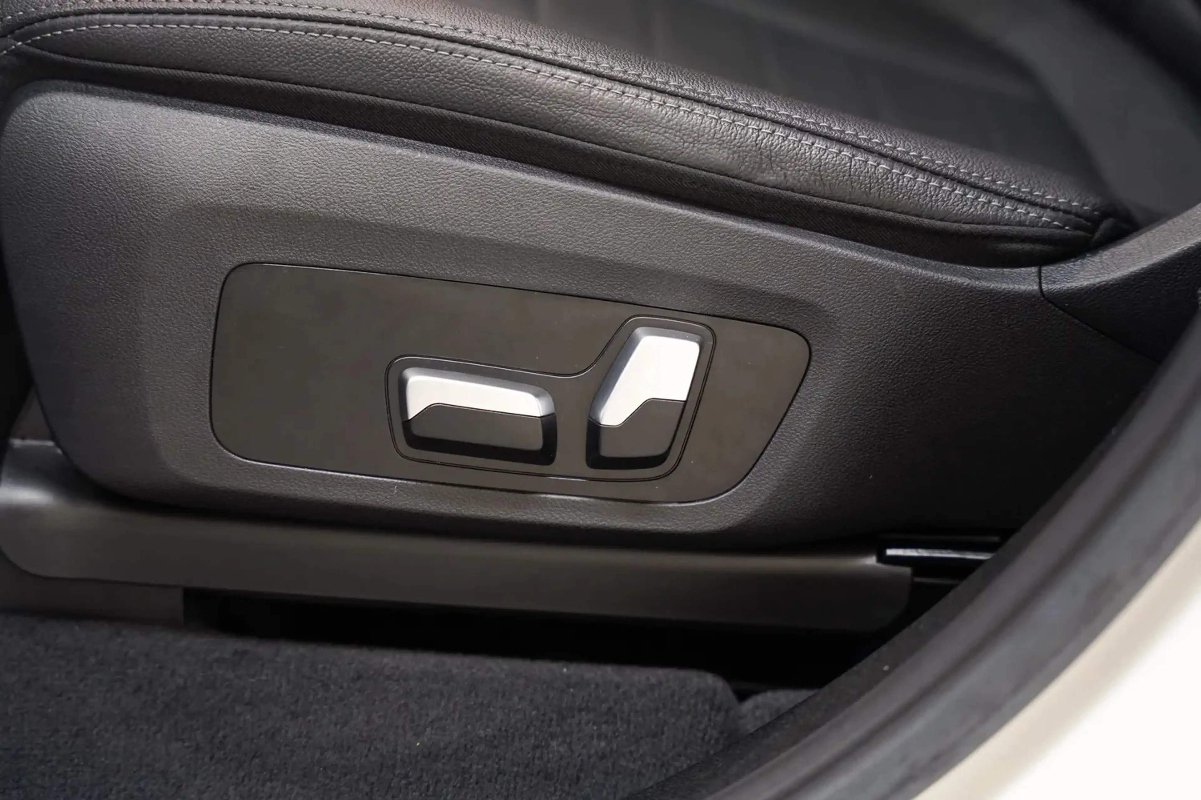 BMW iX3 Executive 80 kWh 3 fase [ Panorama Navi Apple / An — photo 13