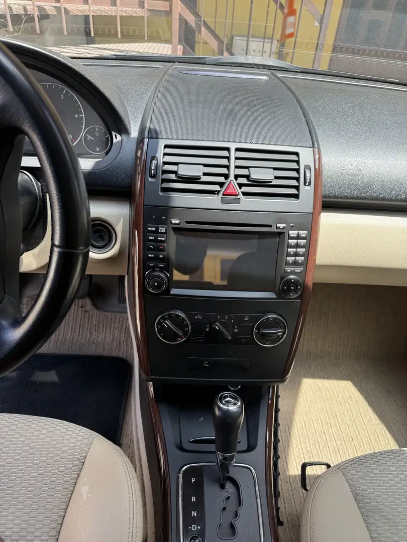 Mercedes-Benz A 160 CDI Autotronic Elegance DPF - 2