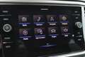 Volkswagen T-Roc 1.0 TSI 110pk Style / Navigatie / LM velgen / Park Zwart - thumbnail 31