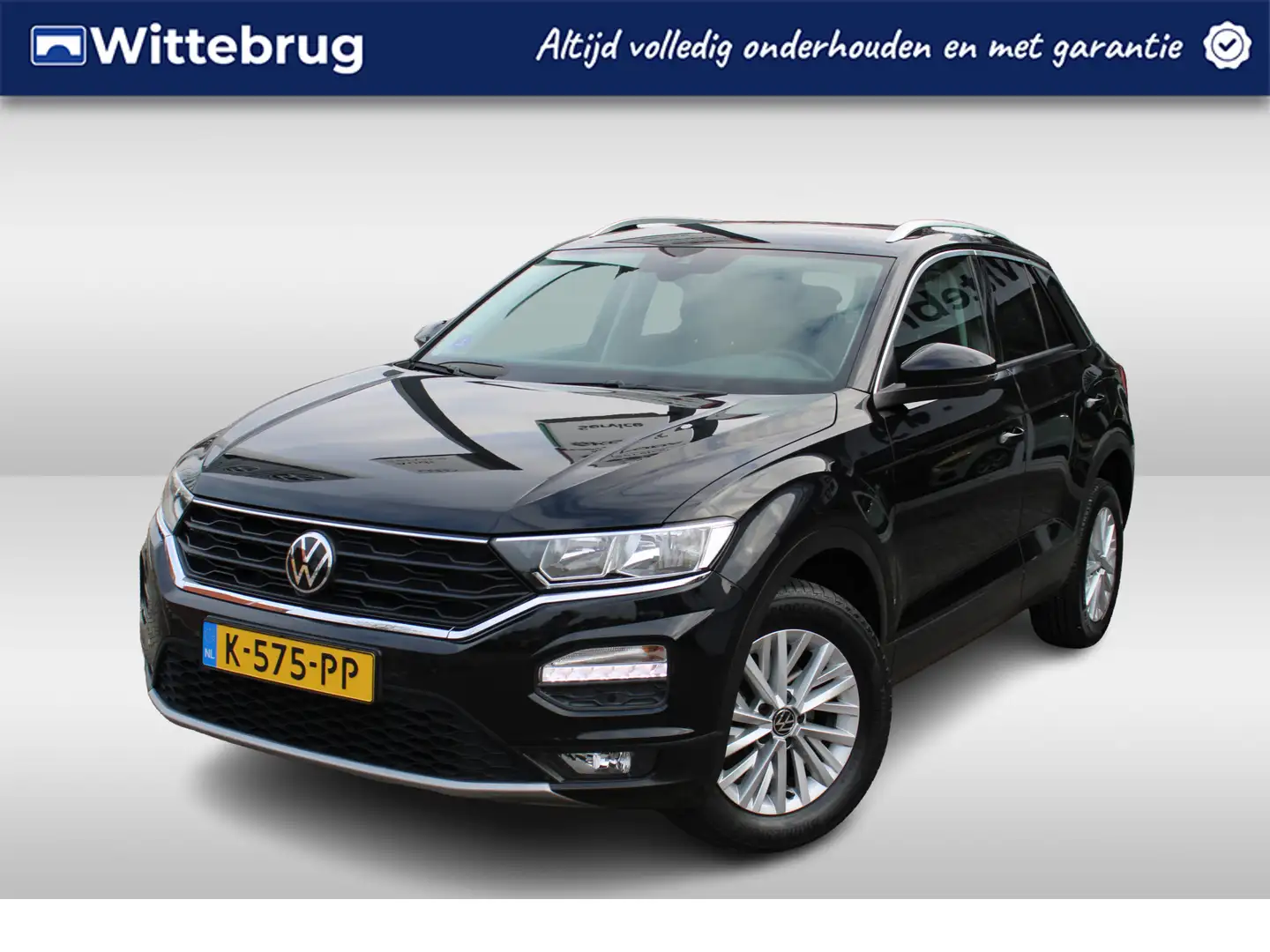 Volkswagen T-Roc 1.0 TSI 110pk Style / Navigatie / LM velgen / Park Zwart - 1