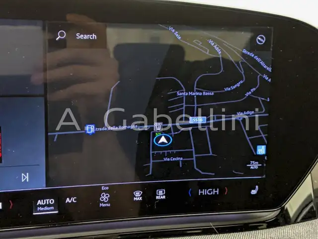 Audi A6 view 14