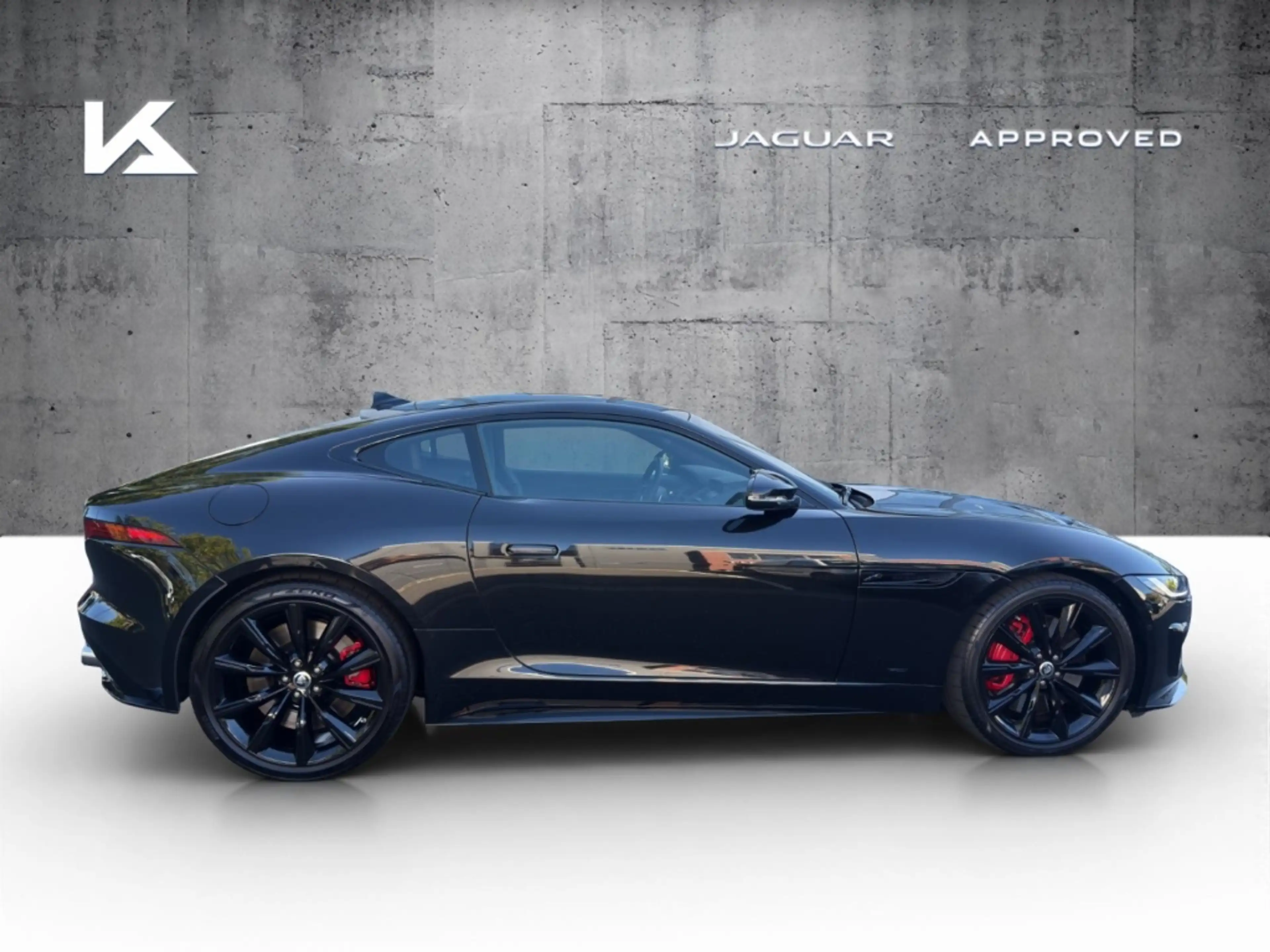 Jaguar F-Type R AWD Black Pack Panorama Navi Leder Memory Meridi — photo 7