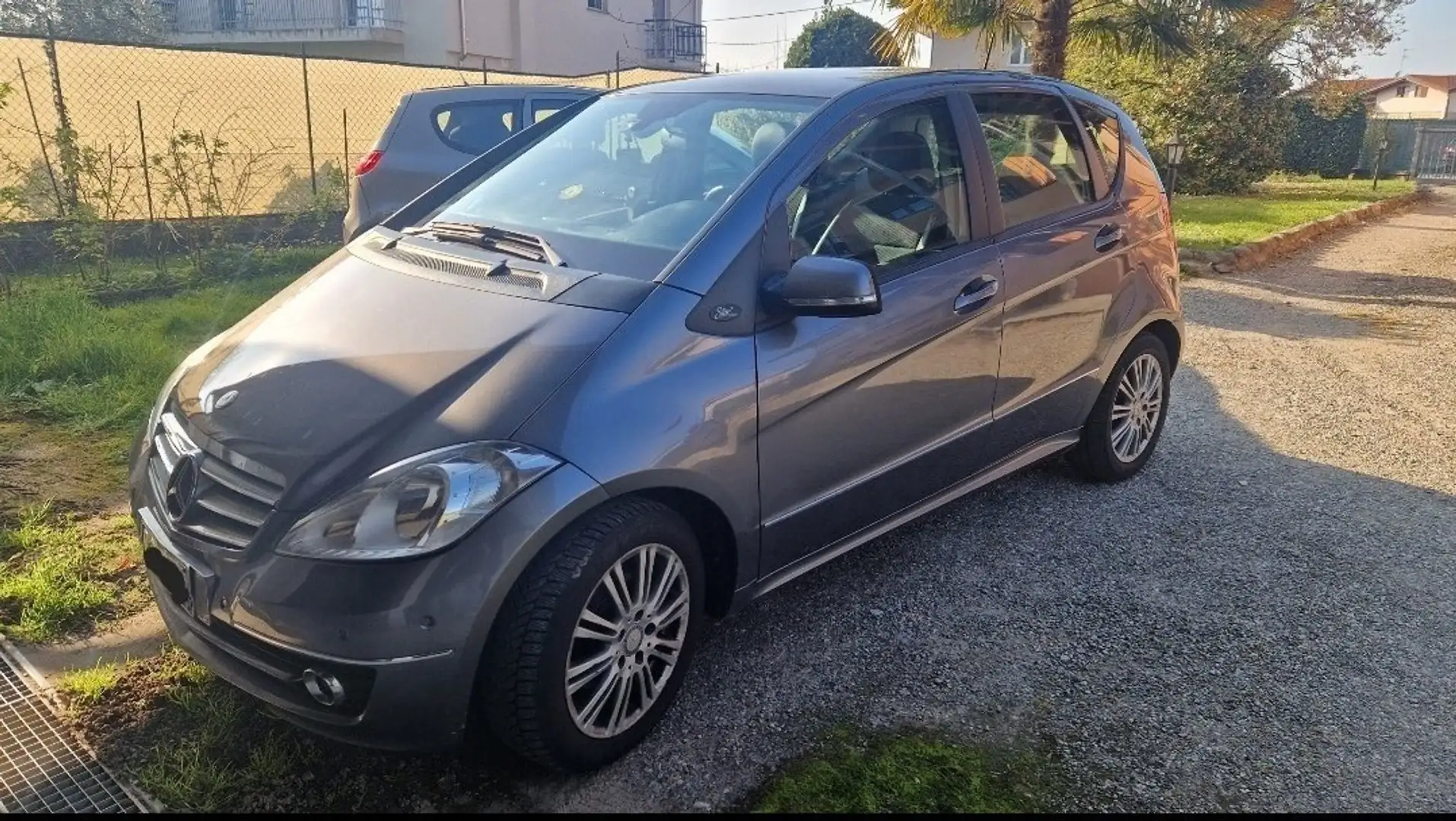 Mercedes-Benz A 160 BE Elegance Grigio - 2