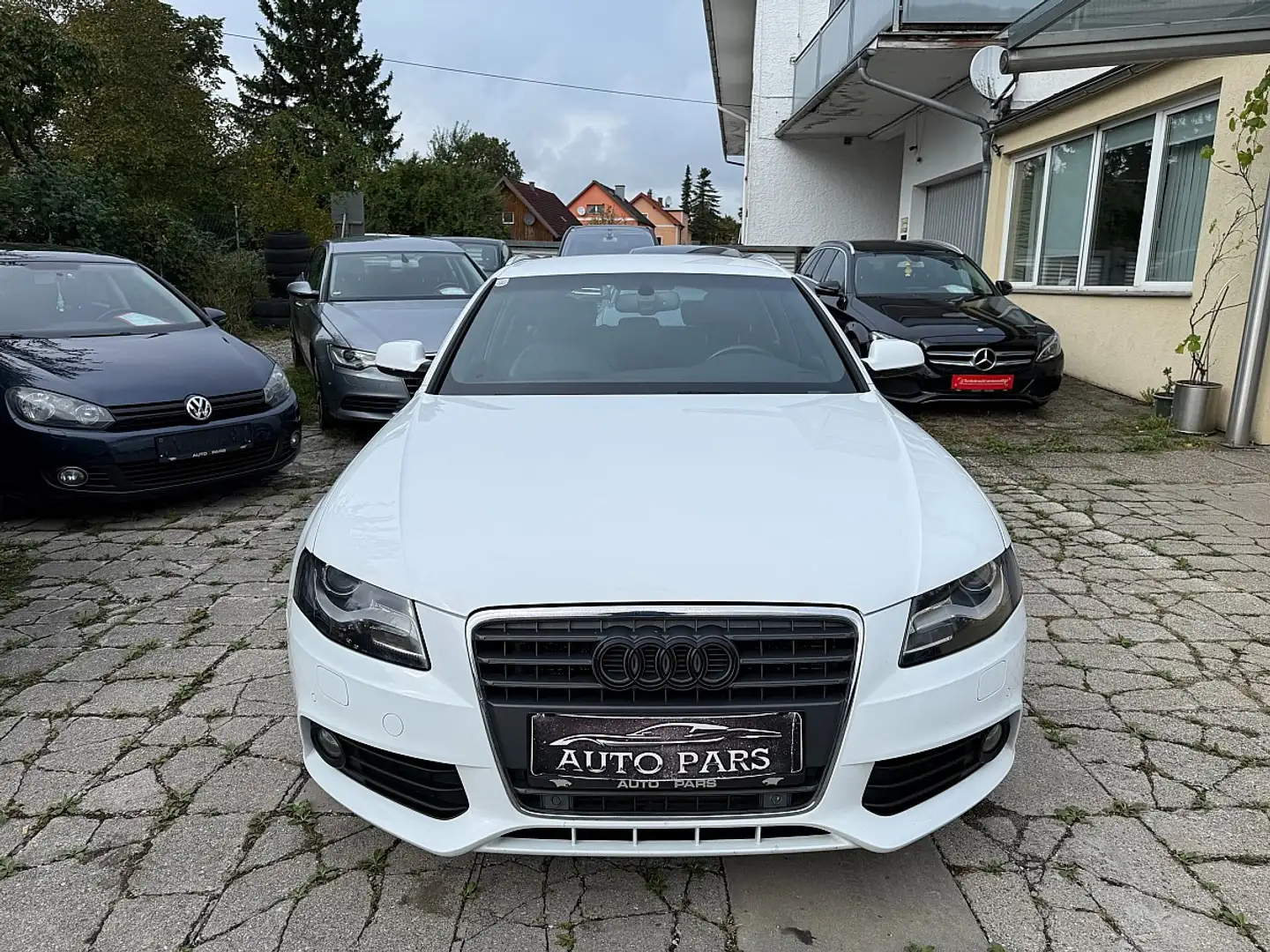 Audi A4 Avant 2,0 TDI S-Line-ANHÄNGERKUP.-SEHR GEPFLEGT... Blanc - 2