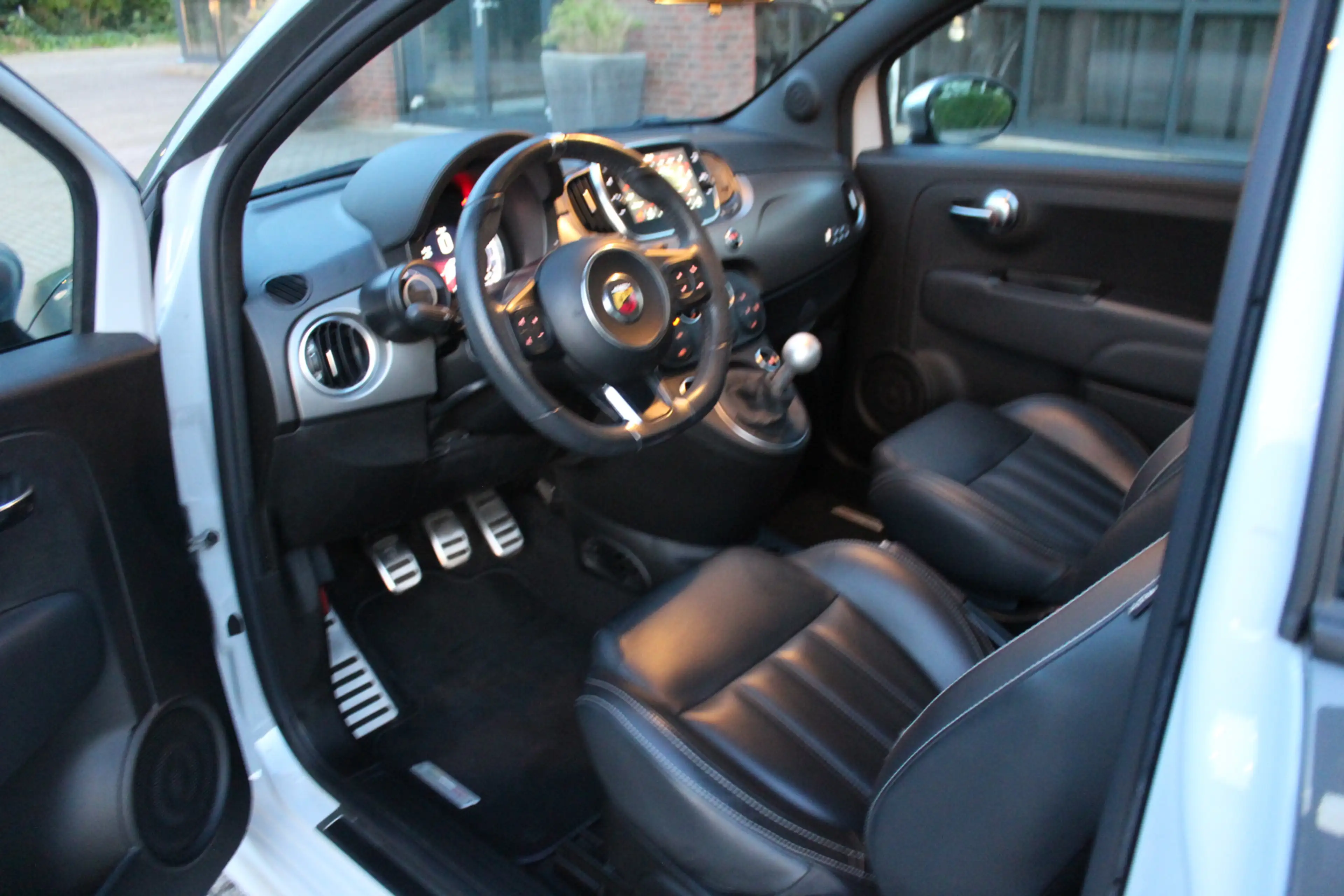 Fiat 500 Abarth 1.4 T-Jet 595 Turismo 70th Anniversary Clima-Navi- — photo 14