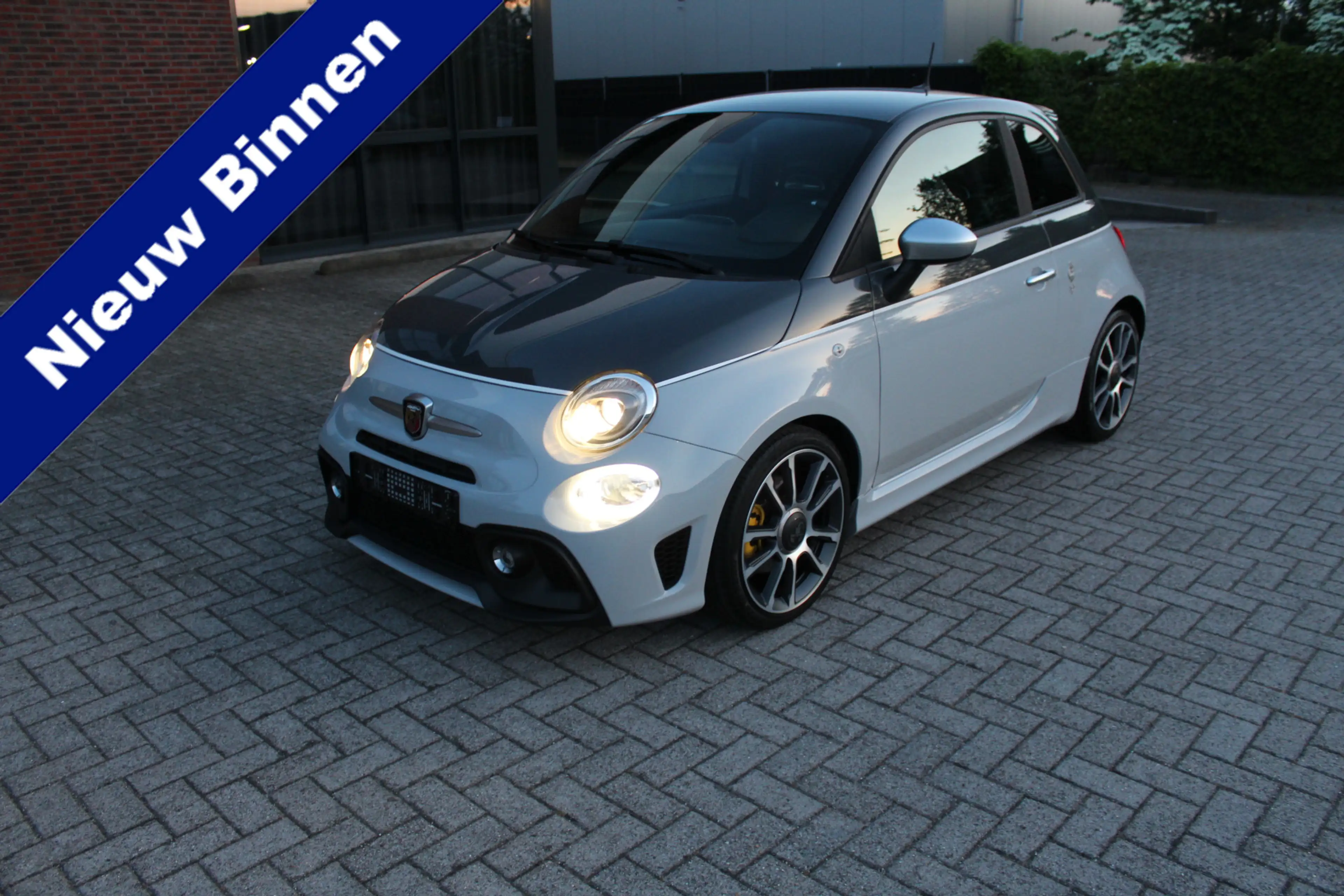 Fiat 500 Abarth 1.4 T-Jet 595 Turismo 70th Anniversary Clima-Navi-
