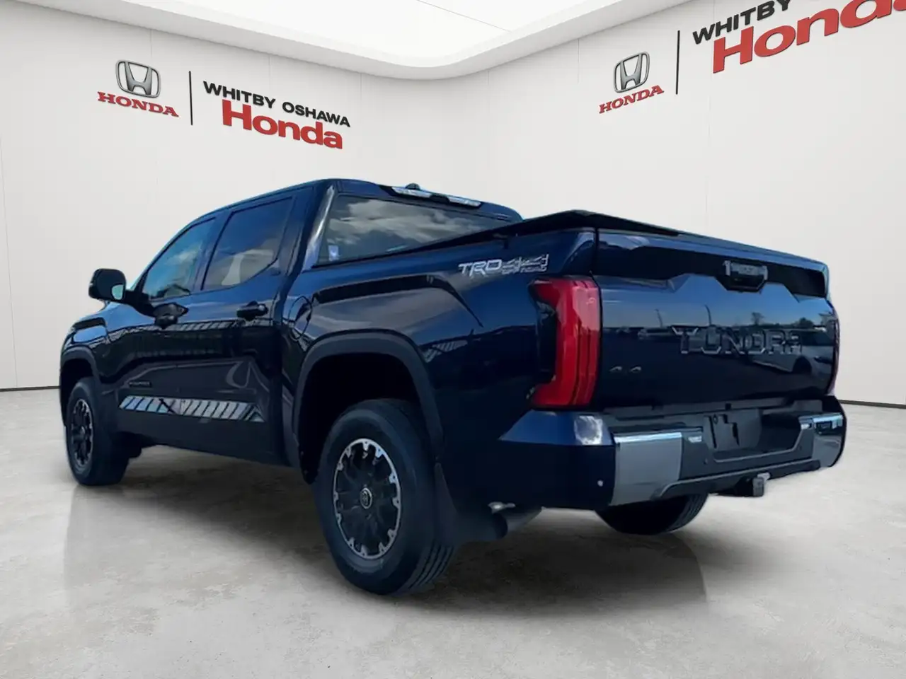 Toyota Tundra снимка Toyota Tundra