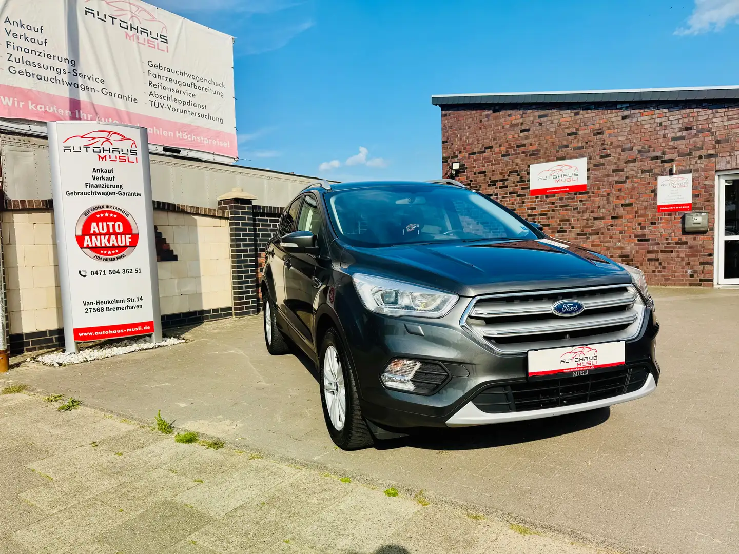 Ford Kuga 1.5 Ecoboost 150 PS * Service Neu * TÜV Neu * Gris - 1