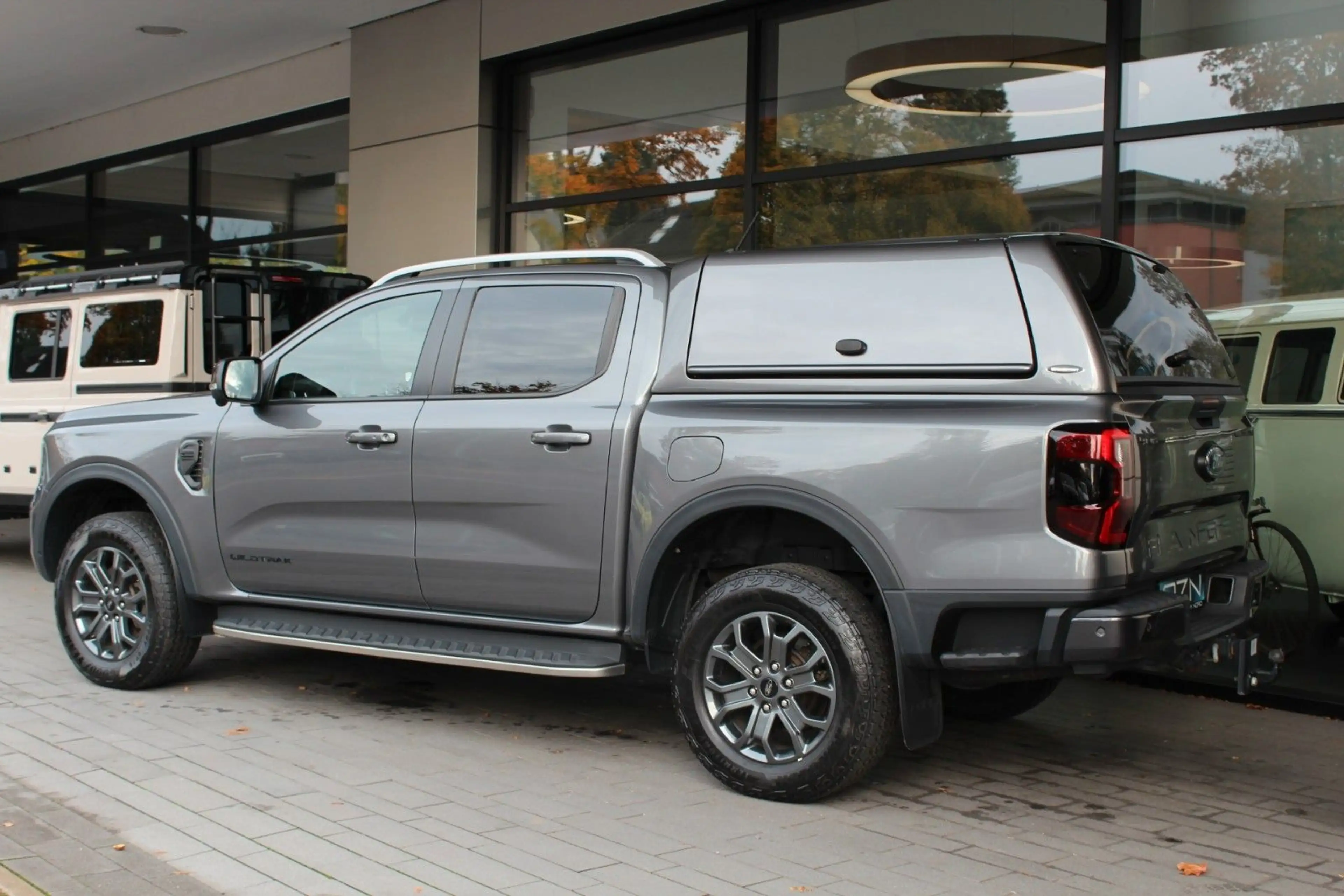 Ford Ranger Wildtrak 4x4 Doppelkabine mit Hardtop — photo 5
