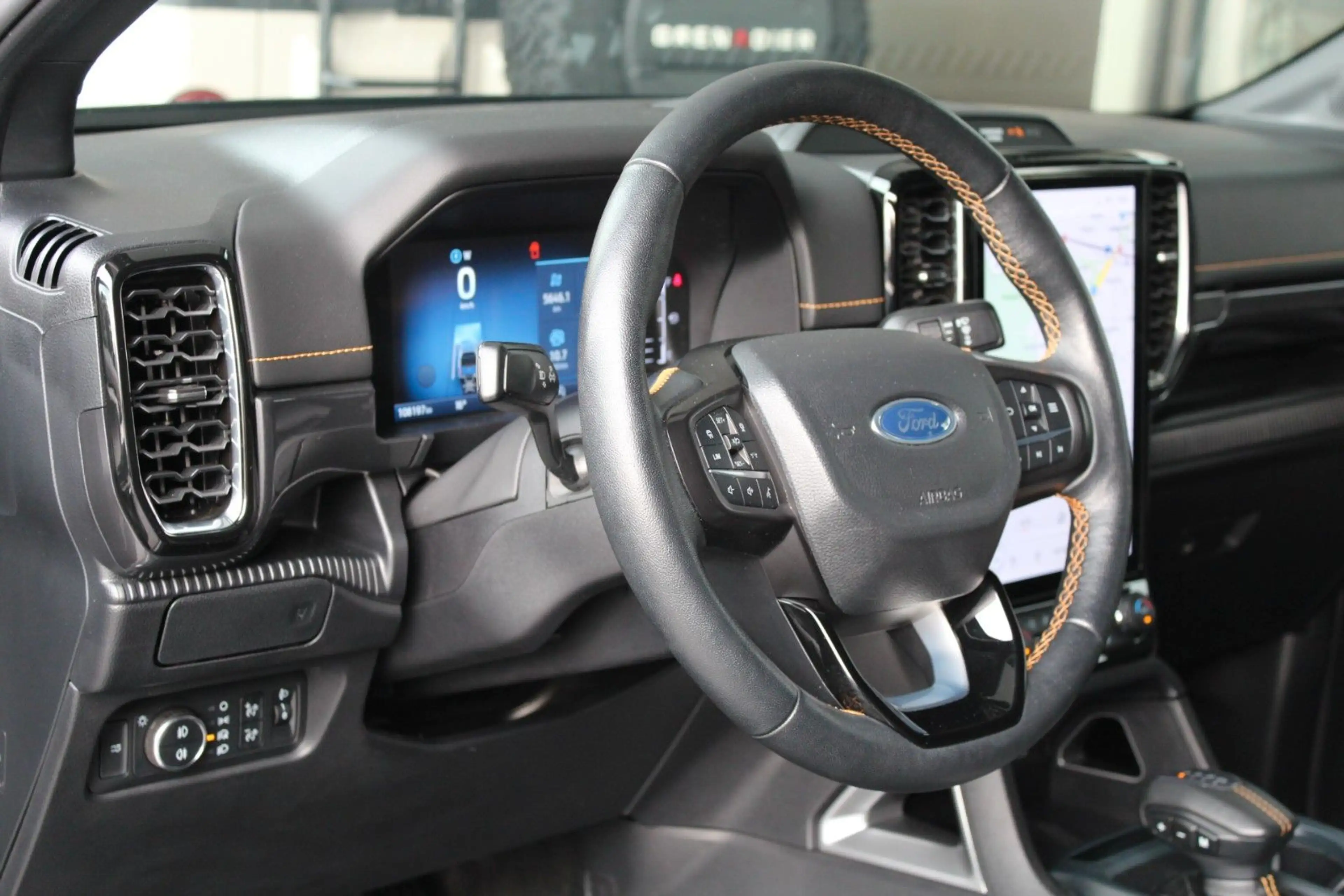 Ford Ranger Wildtrak 4x4 Doppelkabine mit Hardtop — photo 8