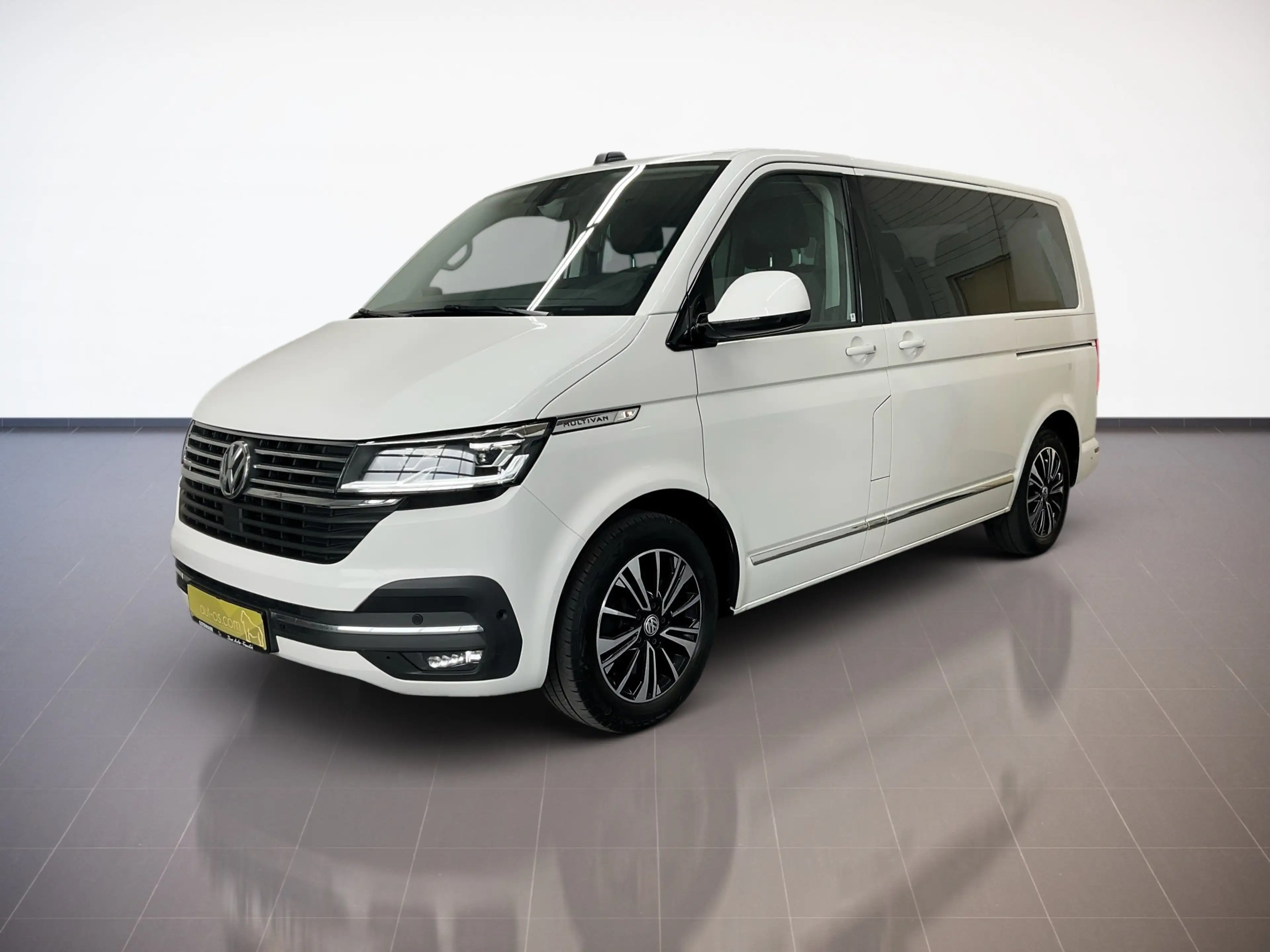Volkswagen T6.1 Multivan HIGHLINE 2.0TDI 204PS DSG 4M ACC.AHK.KAMERA.NAVI+V — photo 2