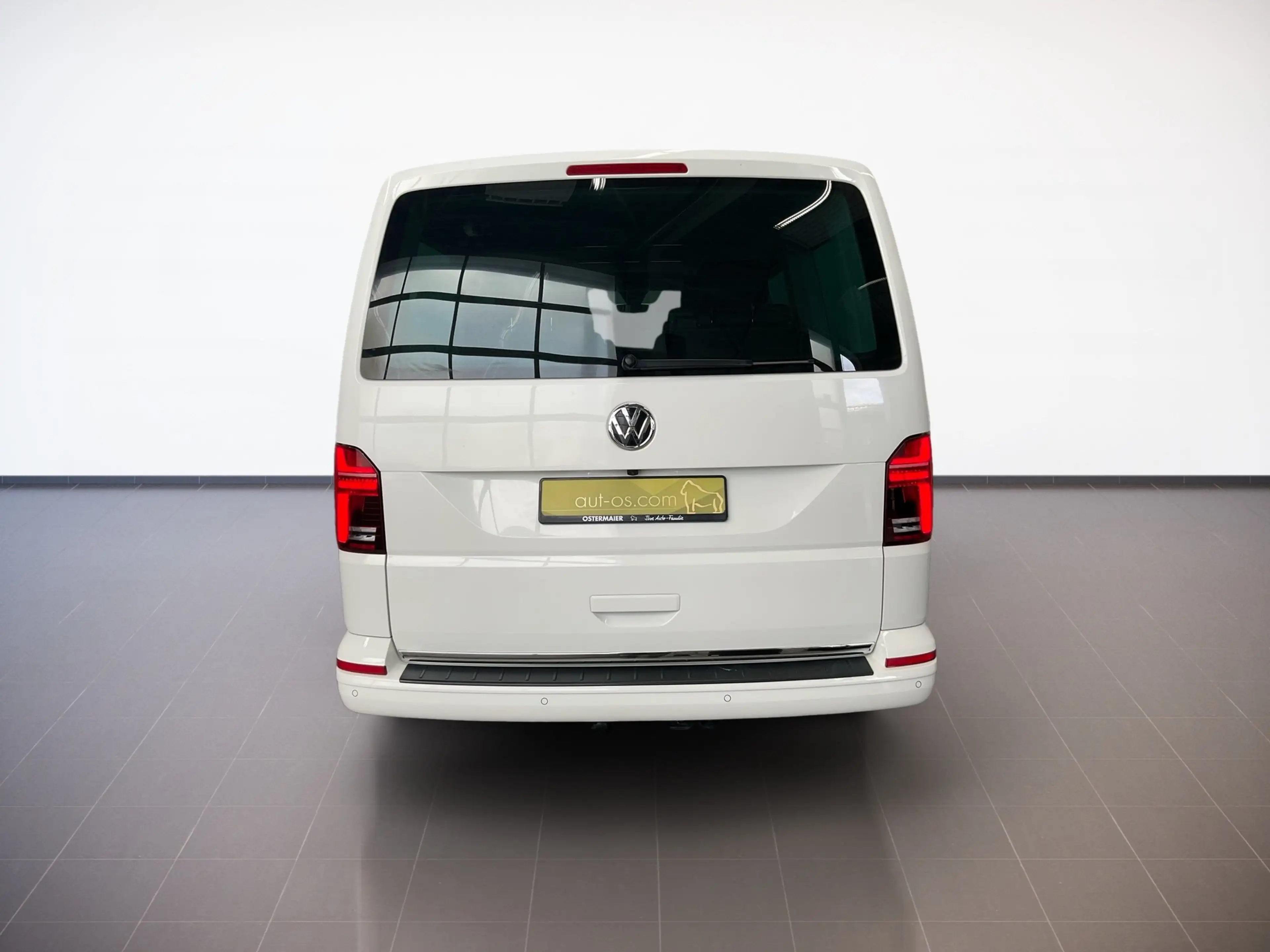 Volkswagen T6.1 Multivan HIGHLINE 2.0TDI 204PS DSG 4M ACC.AHK.KAMERA.NAVI+V — photo 5