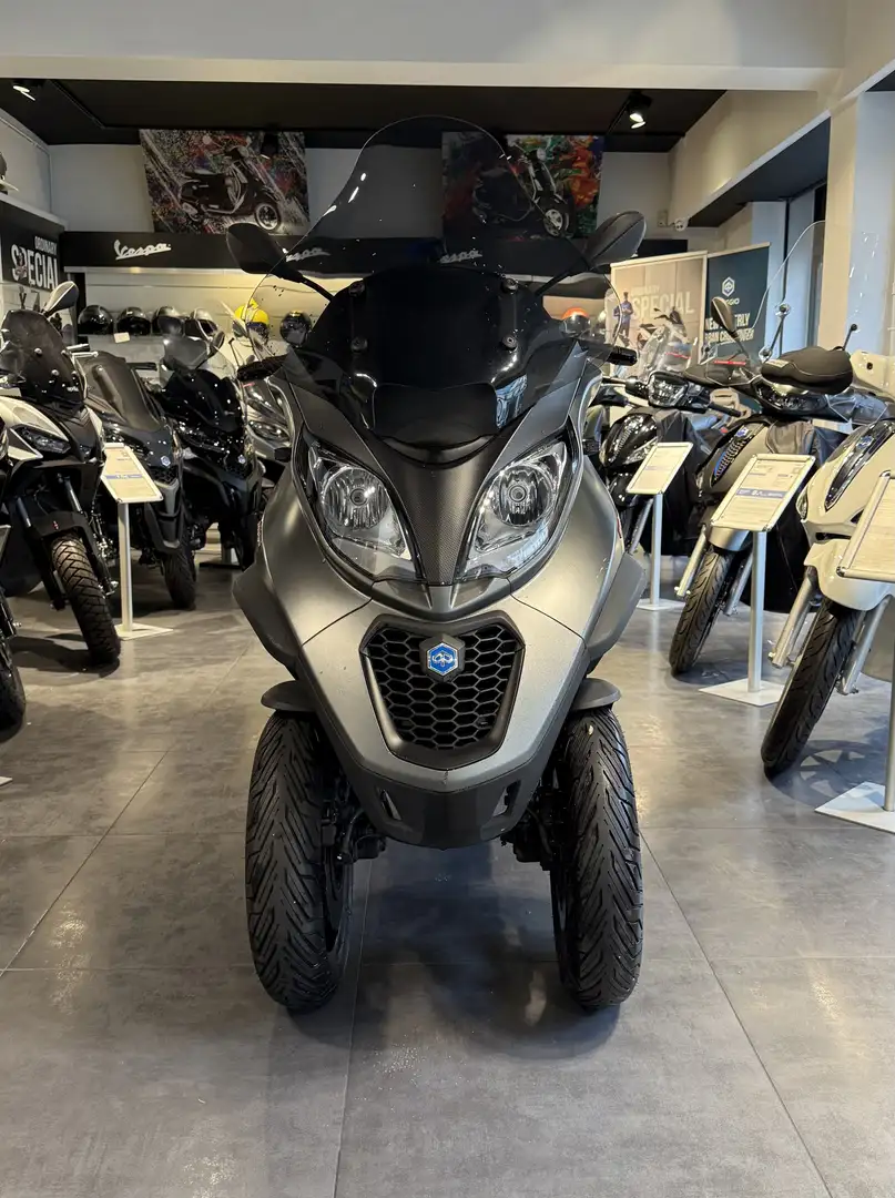 Piaggio MP3 500 Gris - 2