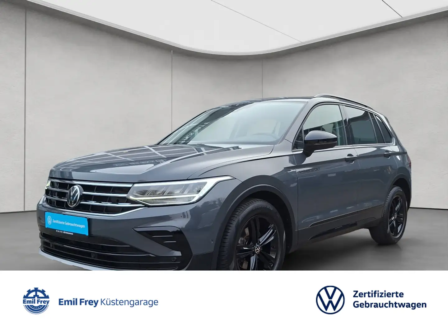 Volkswagen Tiguan 2.0 TDI URBAN SPORT NAVI AHK 18RFK ACC Grau - 1