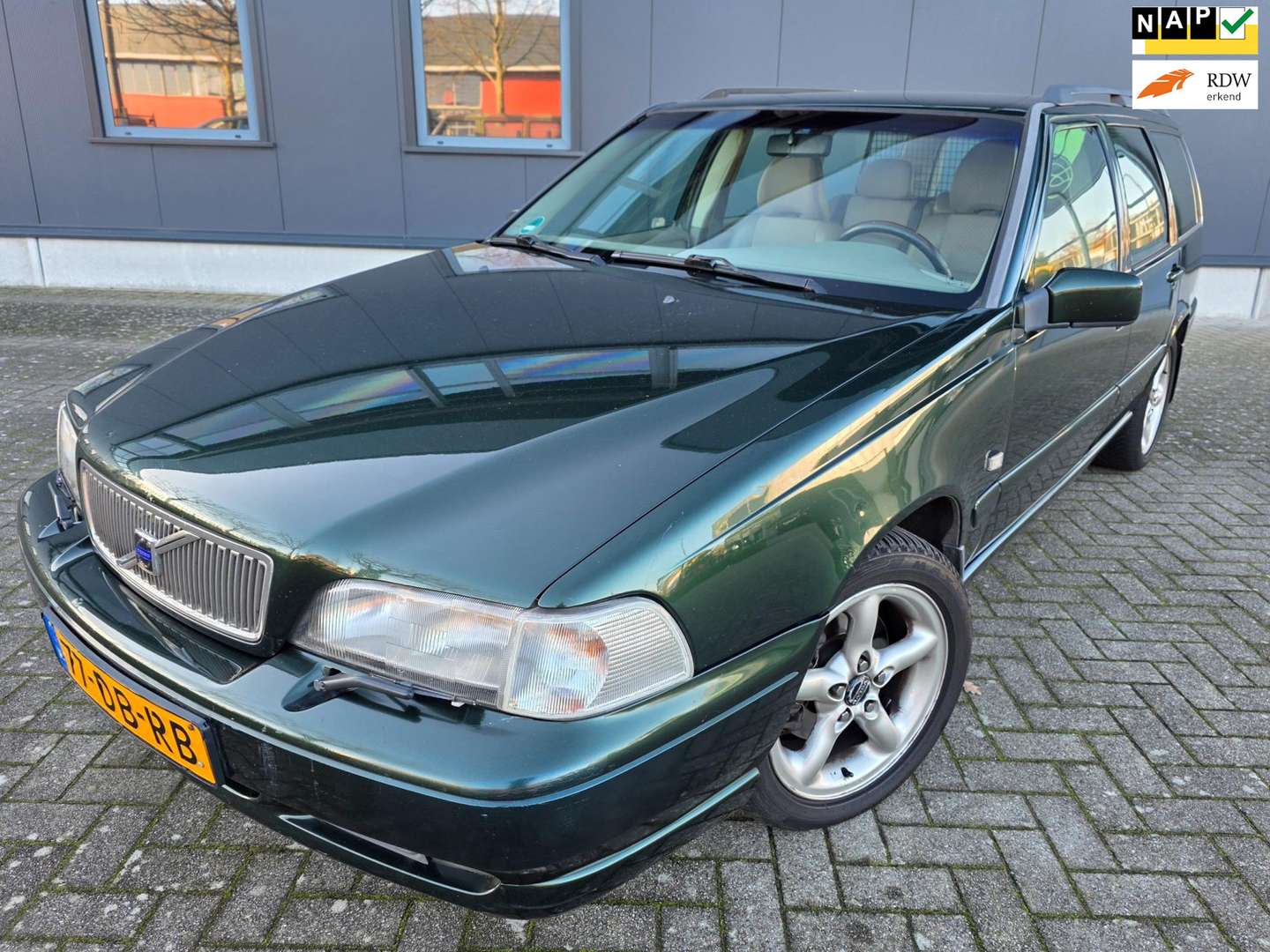 Volvo V70