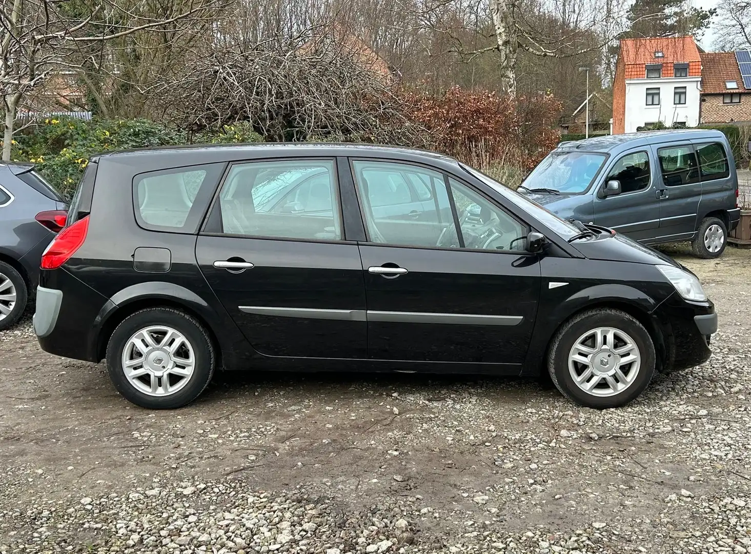 Renault Grand Scenic 1.5 dCi 5pl - AIRCO - CONTROLE TECHNIQUE OK Černá - 2