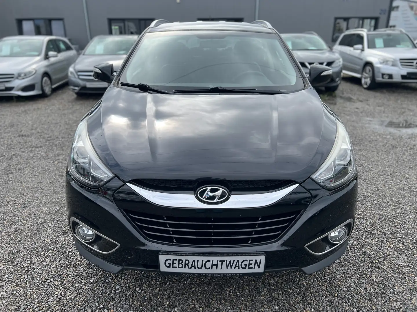 Hyundai iX35 1.6 2WD Klimatronic Einparkhilfe Sitzheizung AHK Černá - 2