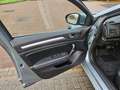 Renault Megane E-Tech Estate 1.6 Plug-In Hybrid 160 R.S. Line Grijs - thumbnail 9