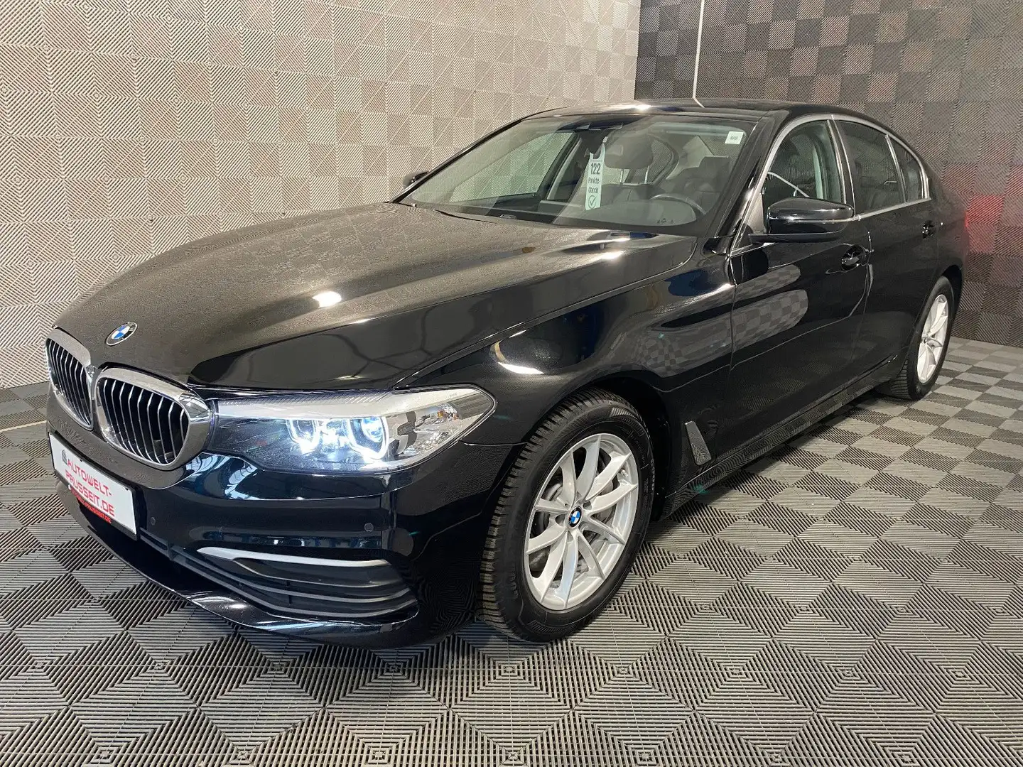 BMW 540 i xDrive*BUSINESS*LED-PDC V+H-HIFI-SHZ V+H Black - 2