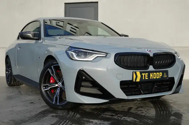 BMW 220 M Sport | Brooklyn Grey | Adaptieve LED | Camera | Live Cockpit Pro | M Sportremmen | HiFi | Stuur- & Zetelverwarming