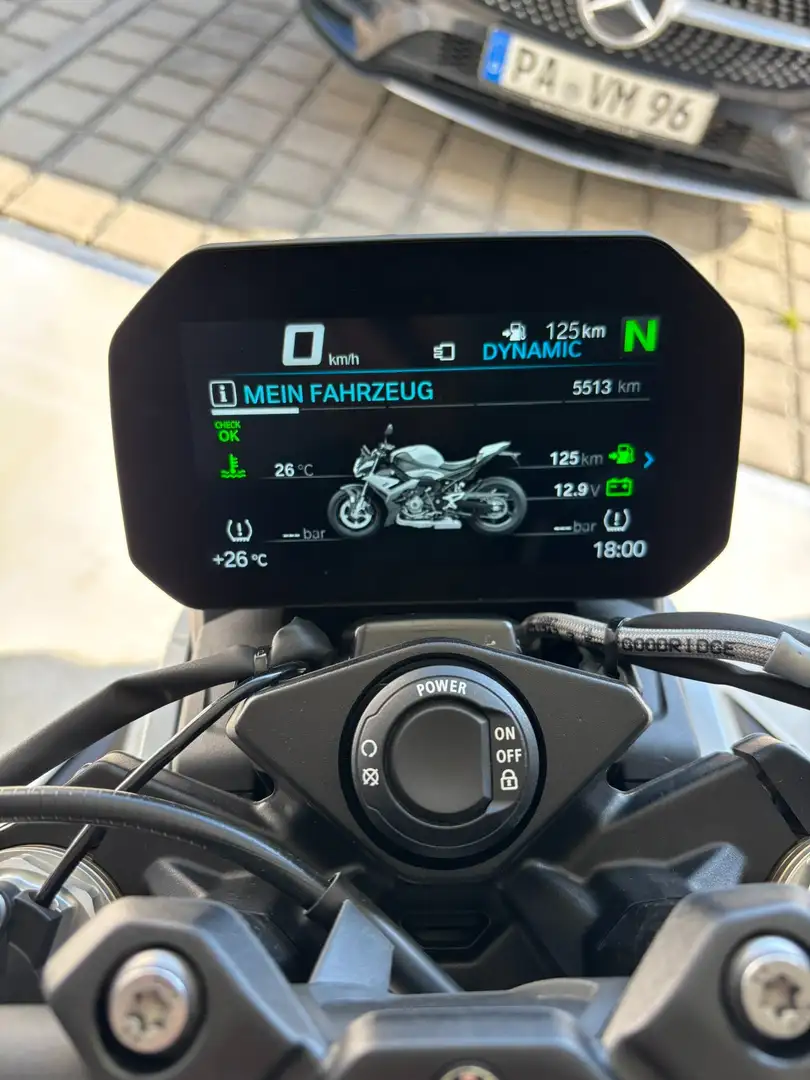 BMW S 1000 R M-Paket Weiß - 2