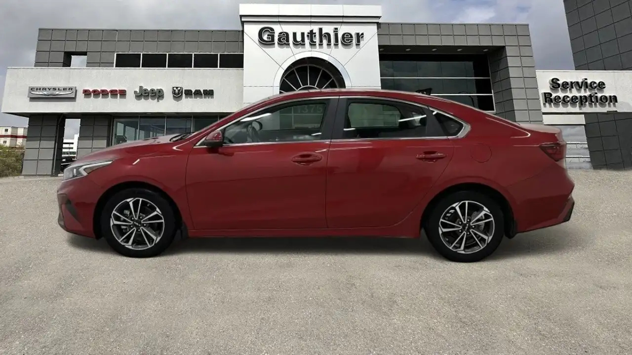 Kia Forte снимка Kia Forte