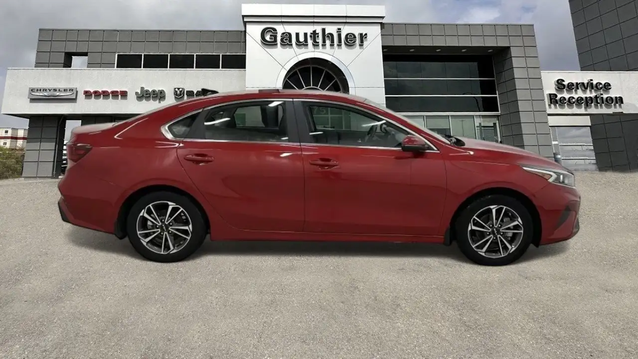 Kia Forte снимка Kia Forte