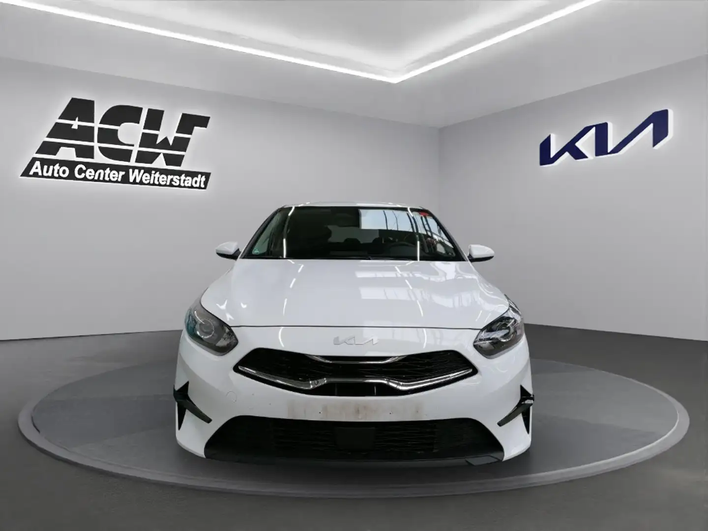 Kia Ceed / cee'd CEED 1.5T DCT VISION NAVI KAMERA ADA.TEMPOMAT CARP Weiß - 2