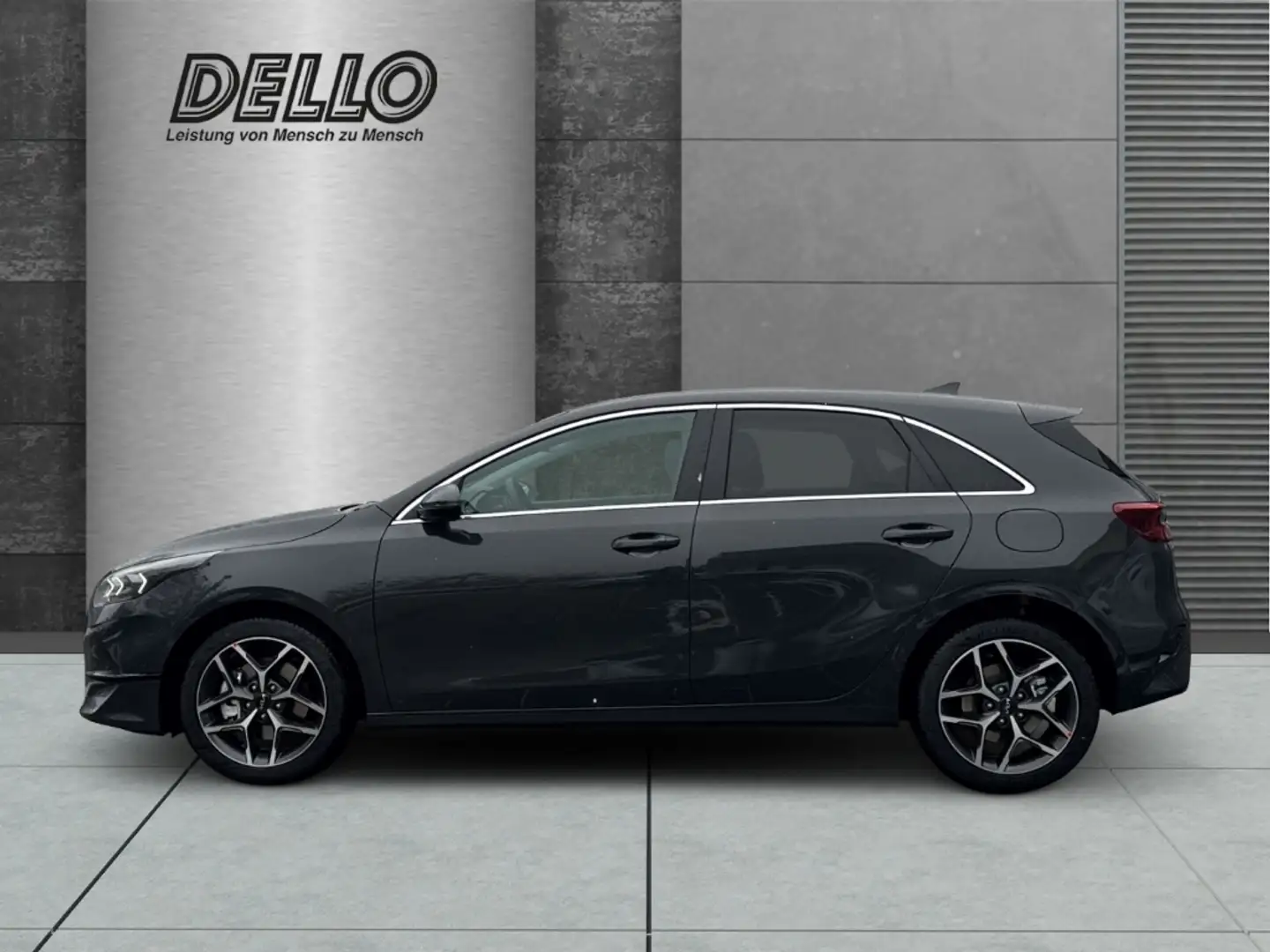 Kia Ceed / cee'd Ultimate Edition 1.5T Mild-Hybrid Style-Paket Navi Schwarz - 2