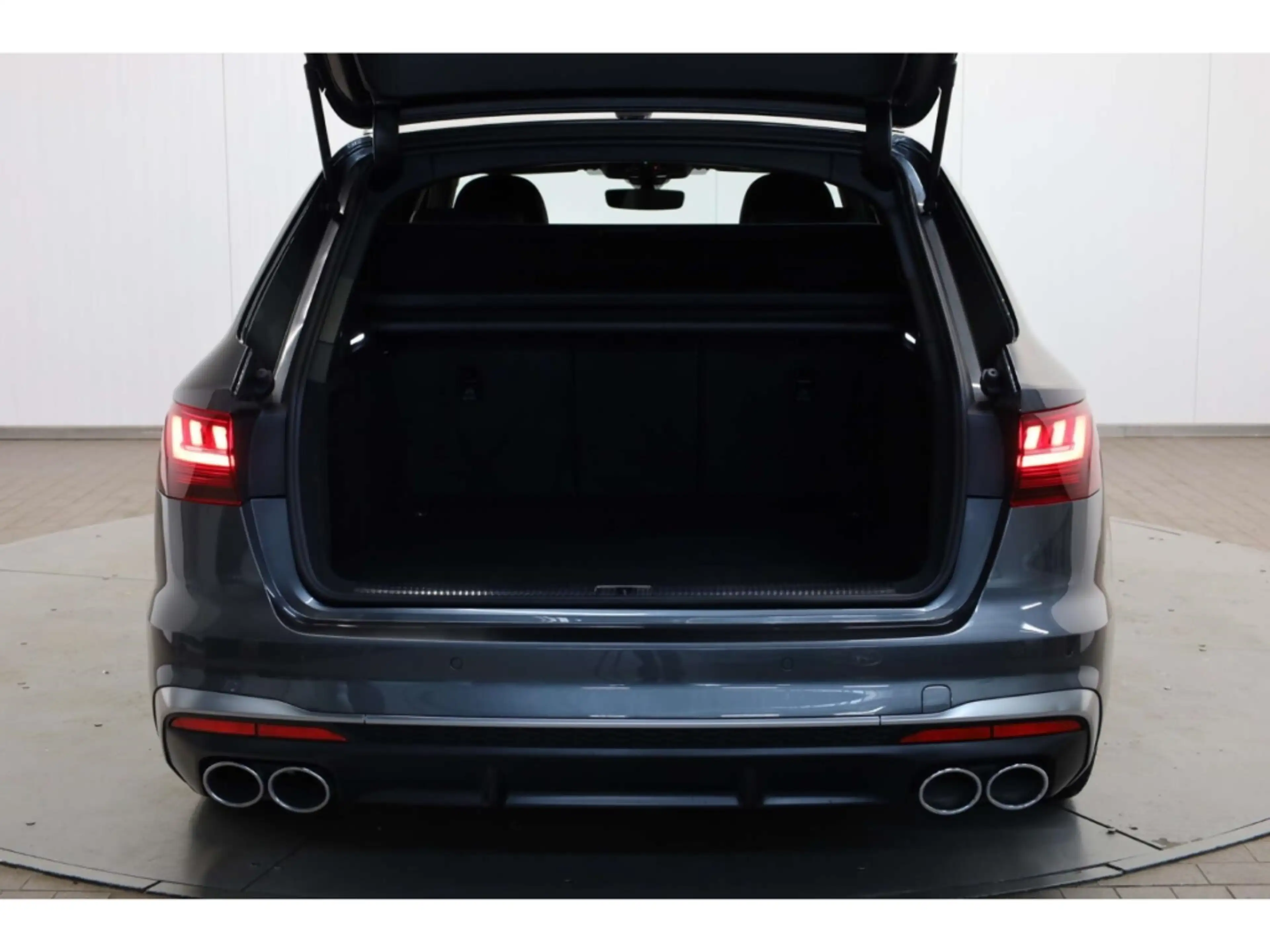 Audi S4 Avant TDI quattro — photo 12