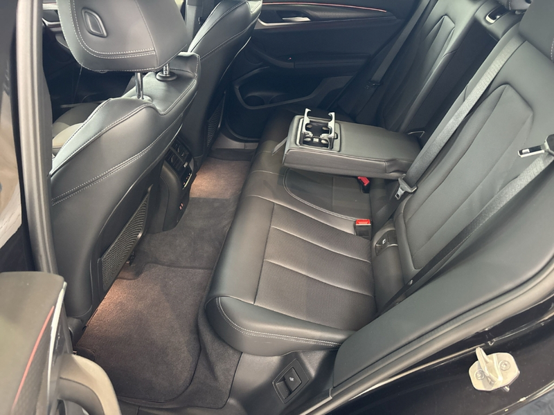 BMW X4 20 i M Sport xDrive Sportpaket El. Panodach Navi S — photo 11