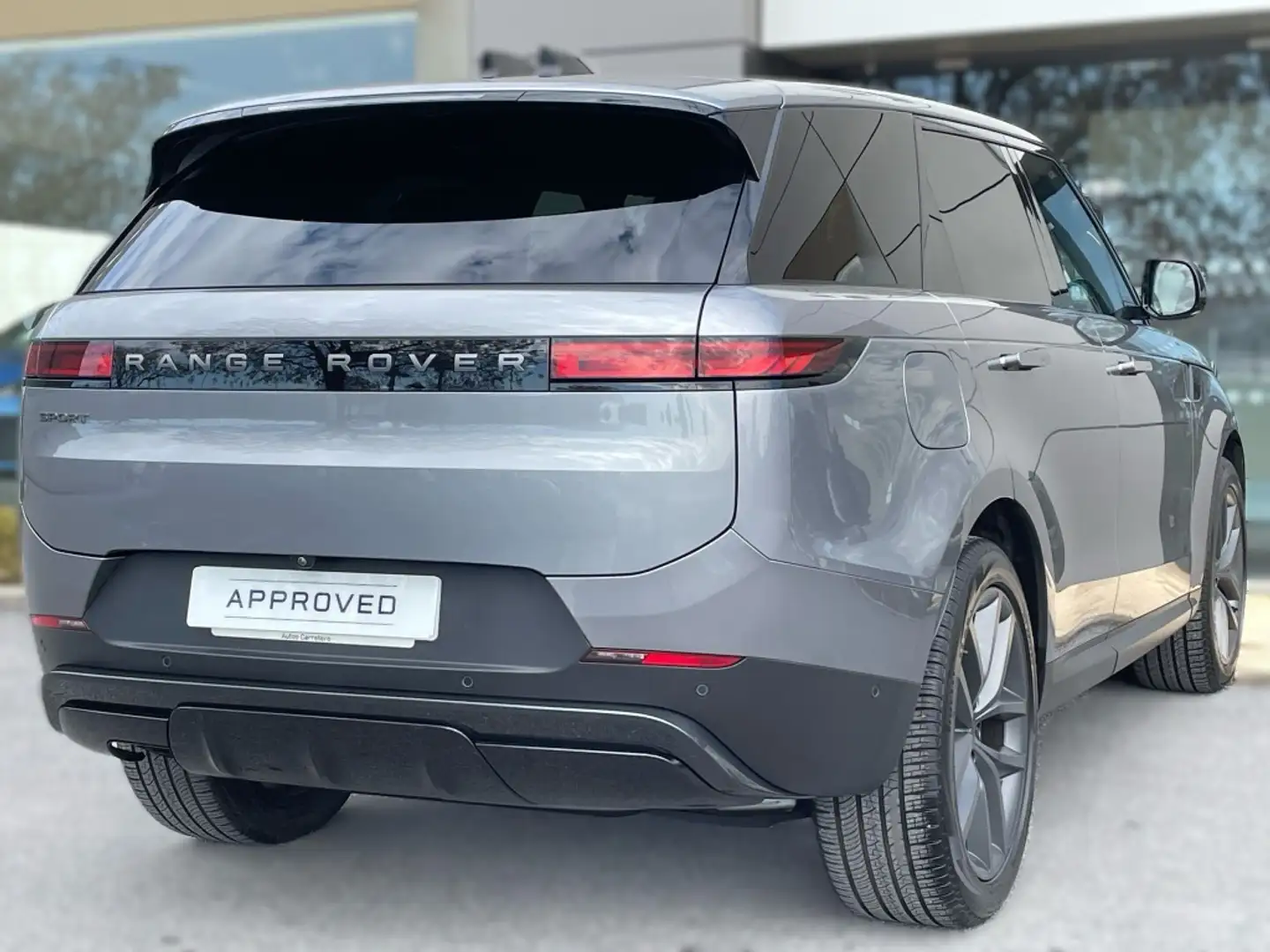 Land Rover Range Rover Sport 3.0D TD6 MHEV SE 300 Gris - 2
