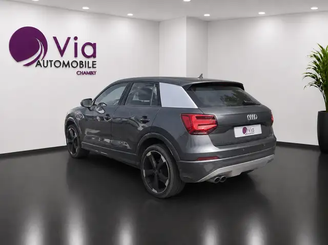 Audi Q2 view 7