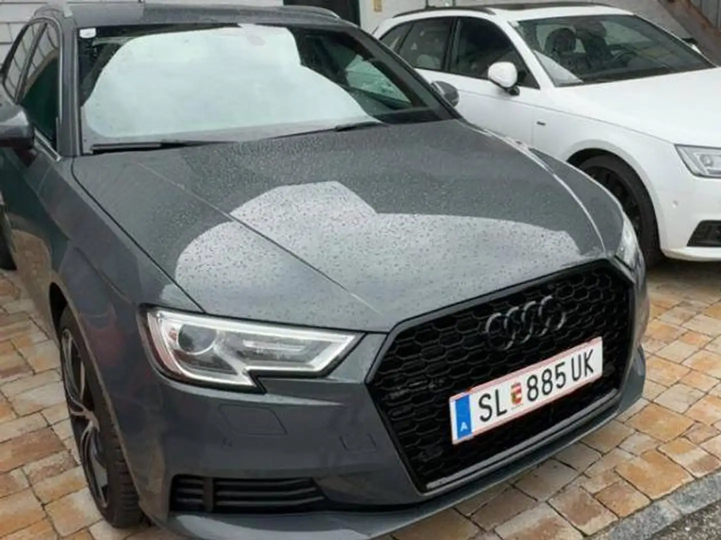 Audi A3 A3 SB 1,6 TDI sport Grau - 1